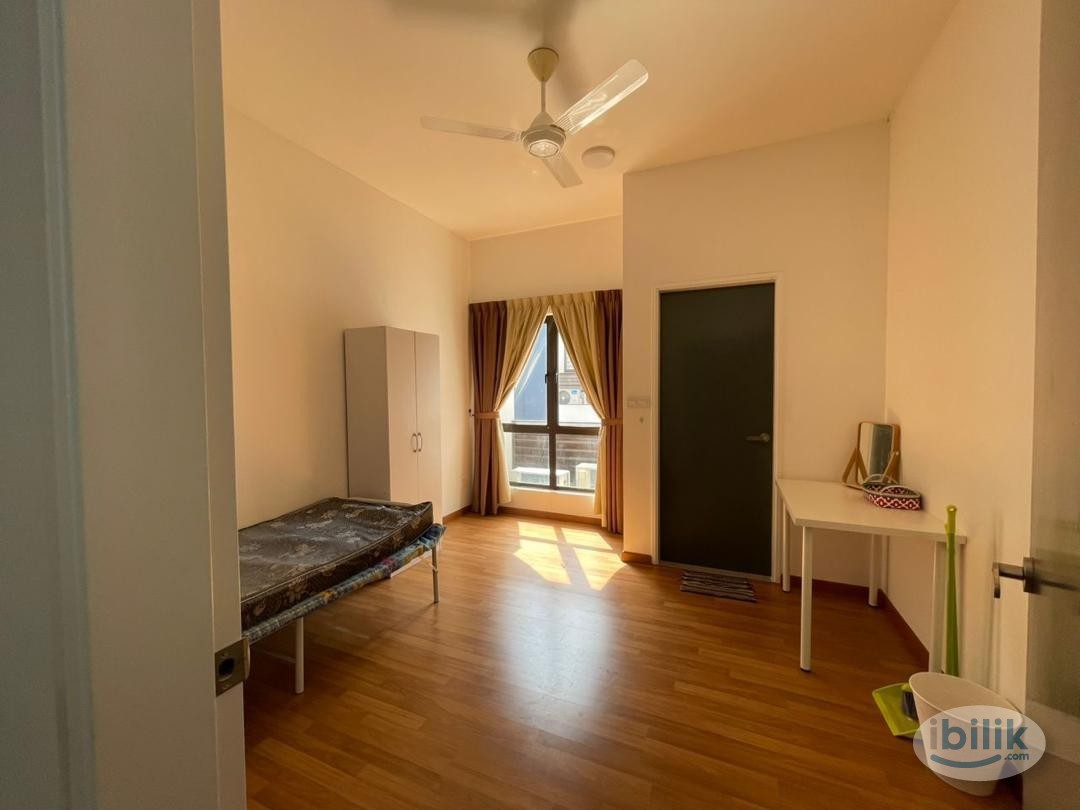 Single Room at Kota Warisan, Sepang - Image 2