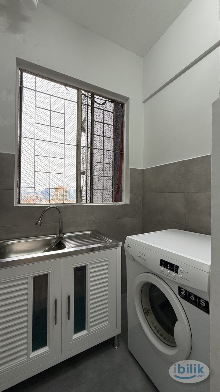 Chinese Male Unit Single Room Lagoon View, Bandar Sunway - Image 4