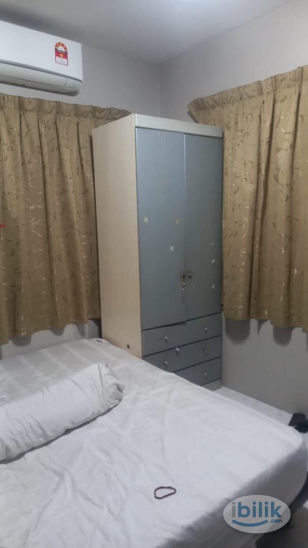 Master Room at Tanjung Tokong, Penang - Image 1
