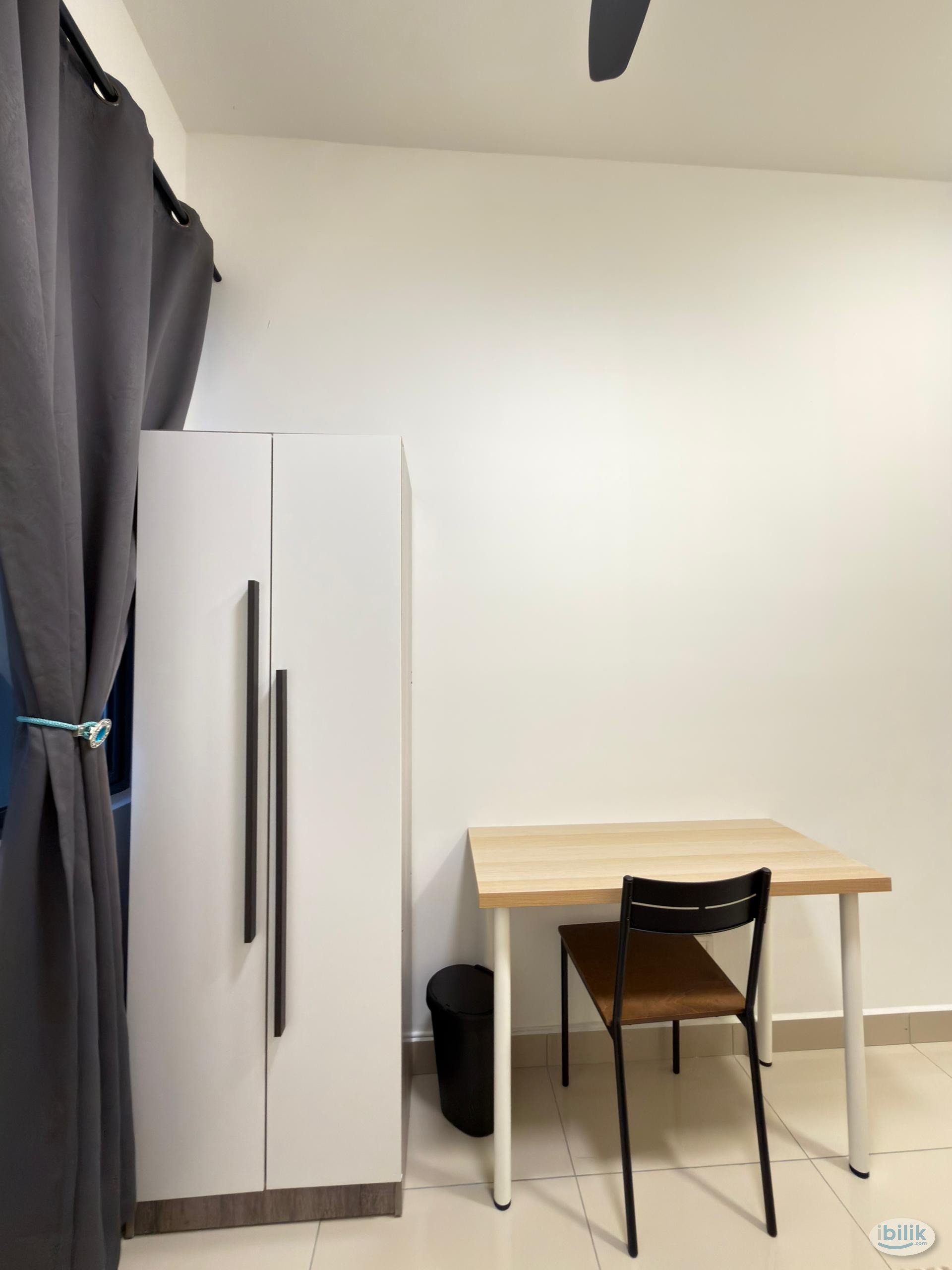Premium Single Room Female at Residensi Topaz, Mutiara Heights, Kajang - Image 3