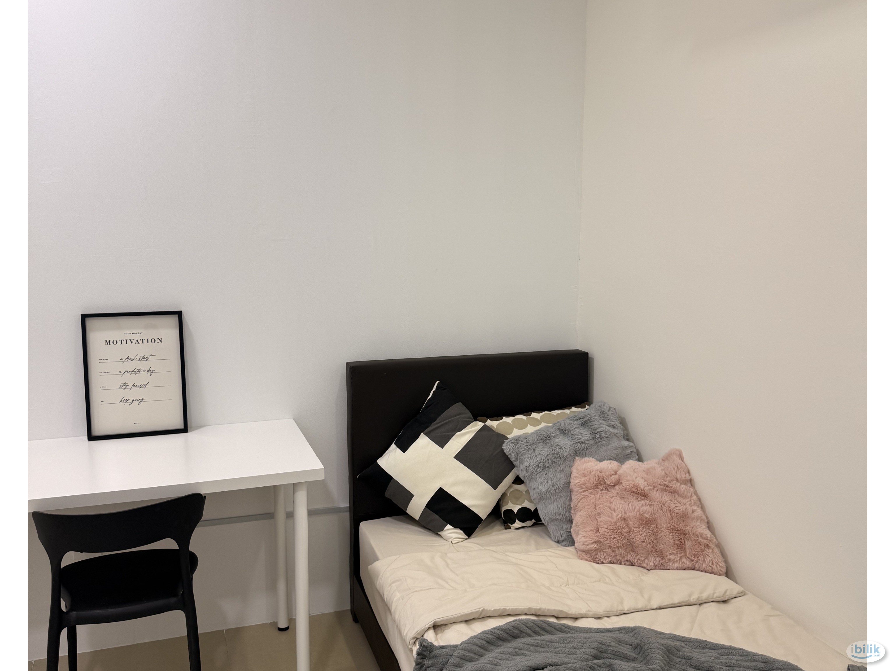 Impian Meridian Room Rental - Image 1