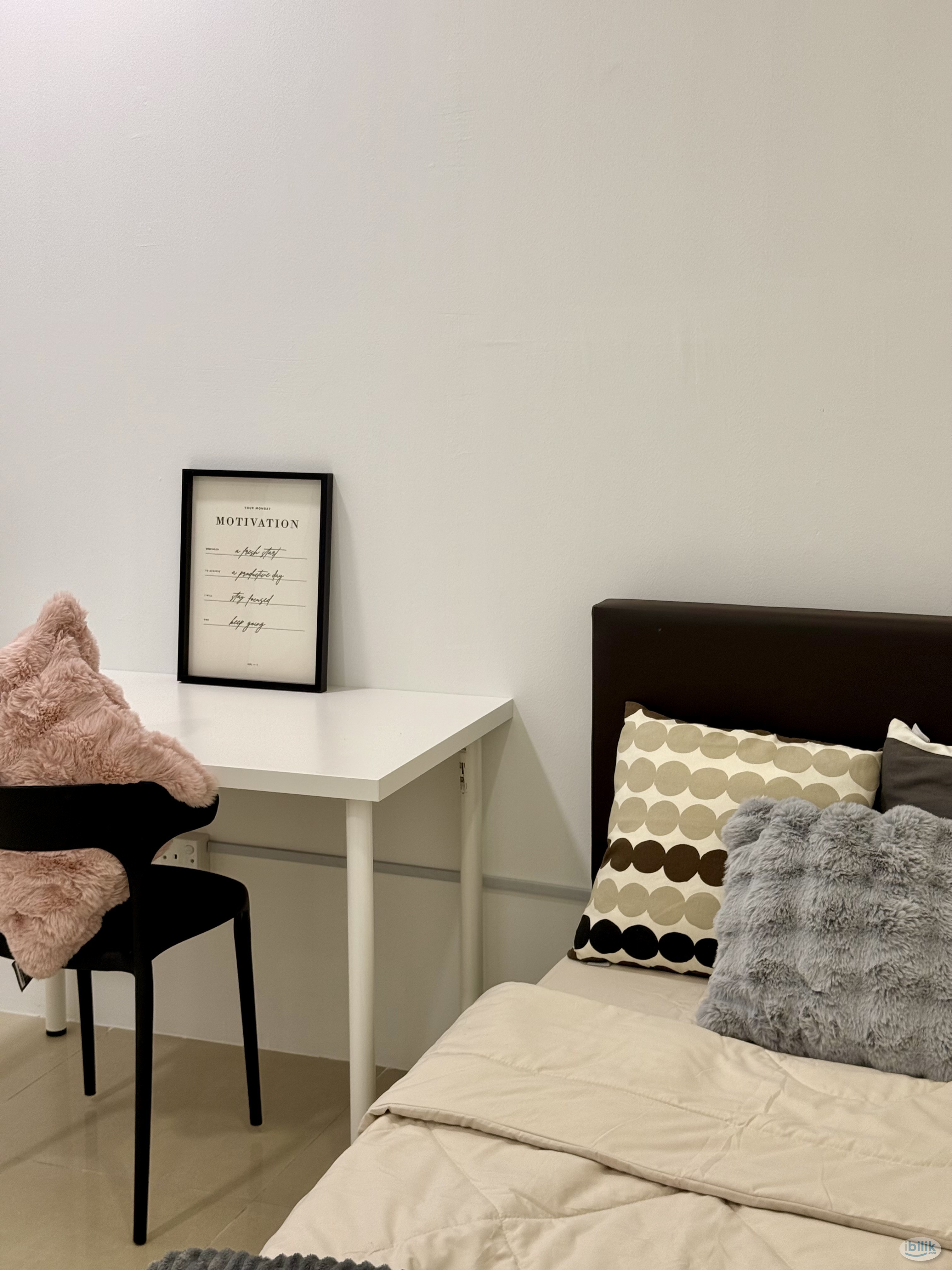 Impian Meridian Room Rental - Image 3
