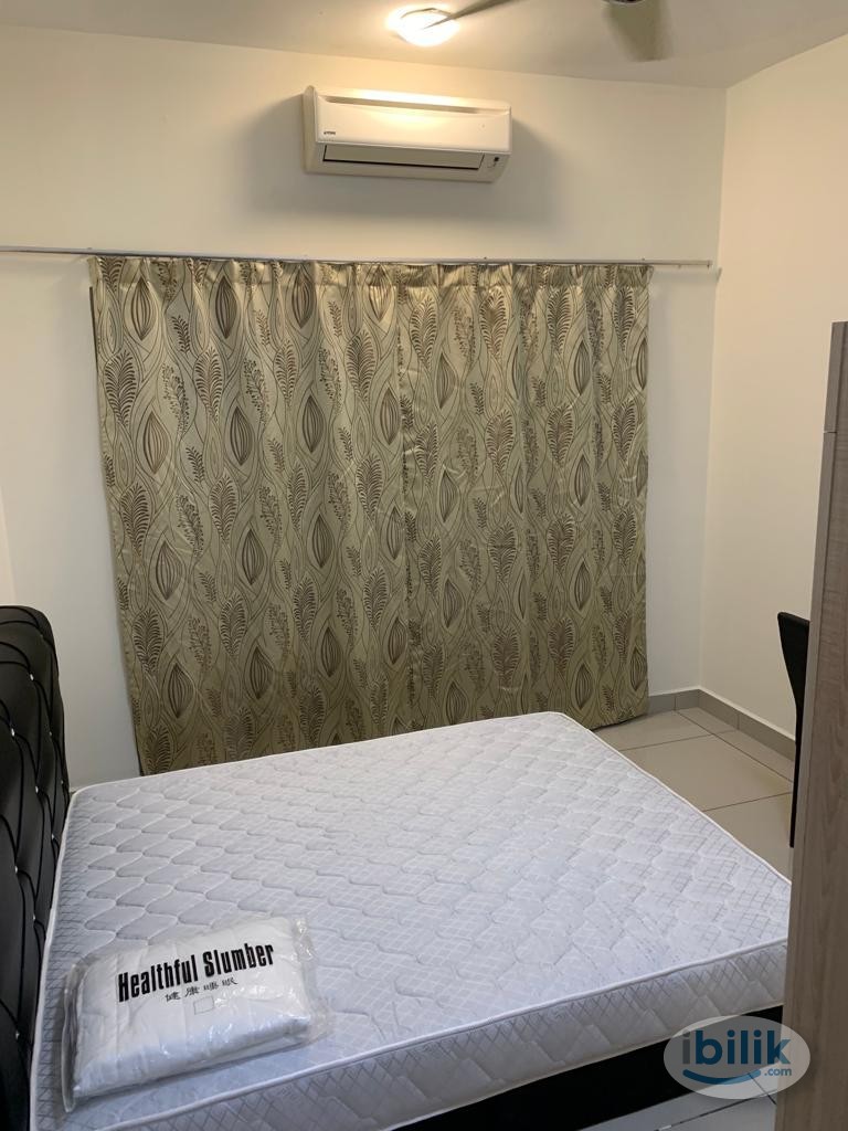BIG Middle Room at OUG Parklane, Old Klang Road - Image 5