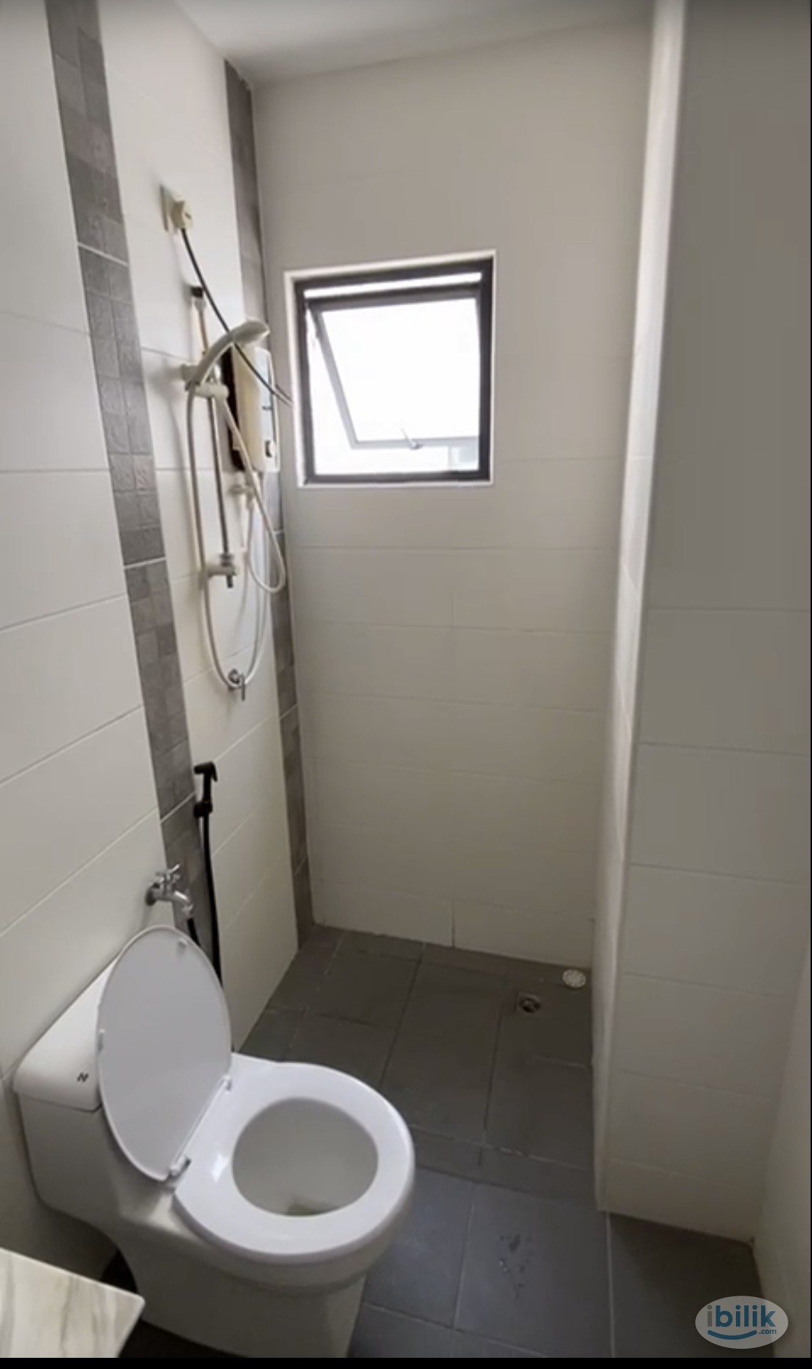 Master room Full Furnished include  utilities,cleaning service,Wi-Fi (Could 2 pax) - Image 5