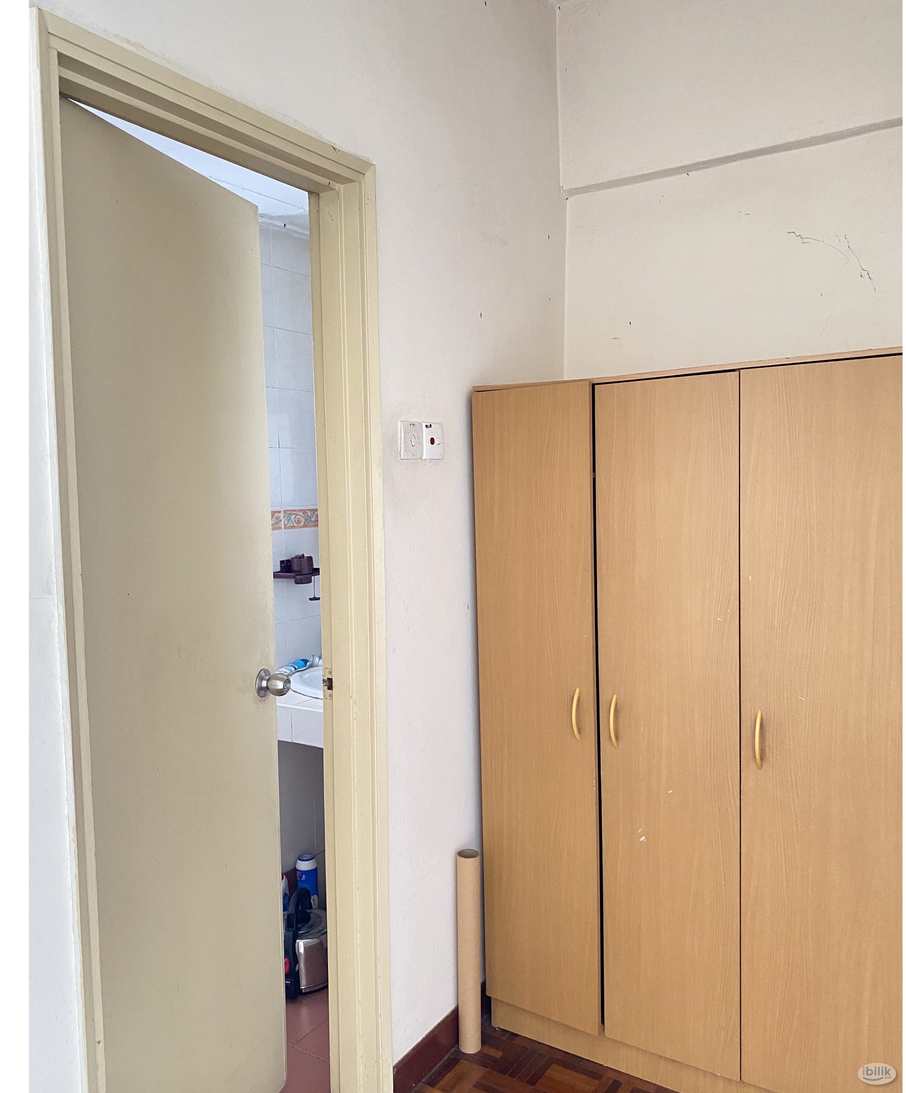 Master Bedroom for Rent at Casa Damansara 1 (Free Parking!) - Image 3