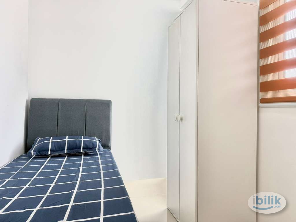 Cozy Single Room for rent @ Havana Beach Residence, Bayan Lepas, Penang - Image 1