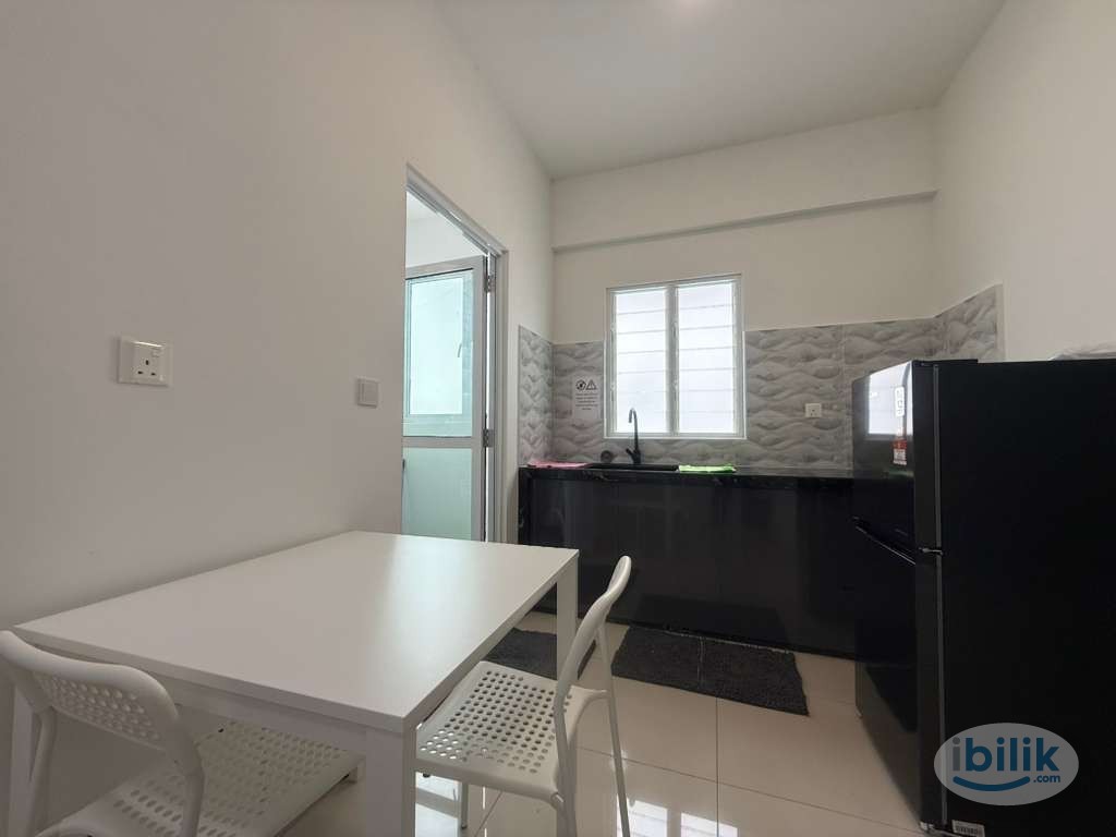 Cozy Single Room for rent @ Havana Beach Residence, Bayan Lepas, Penang - Image 4