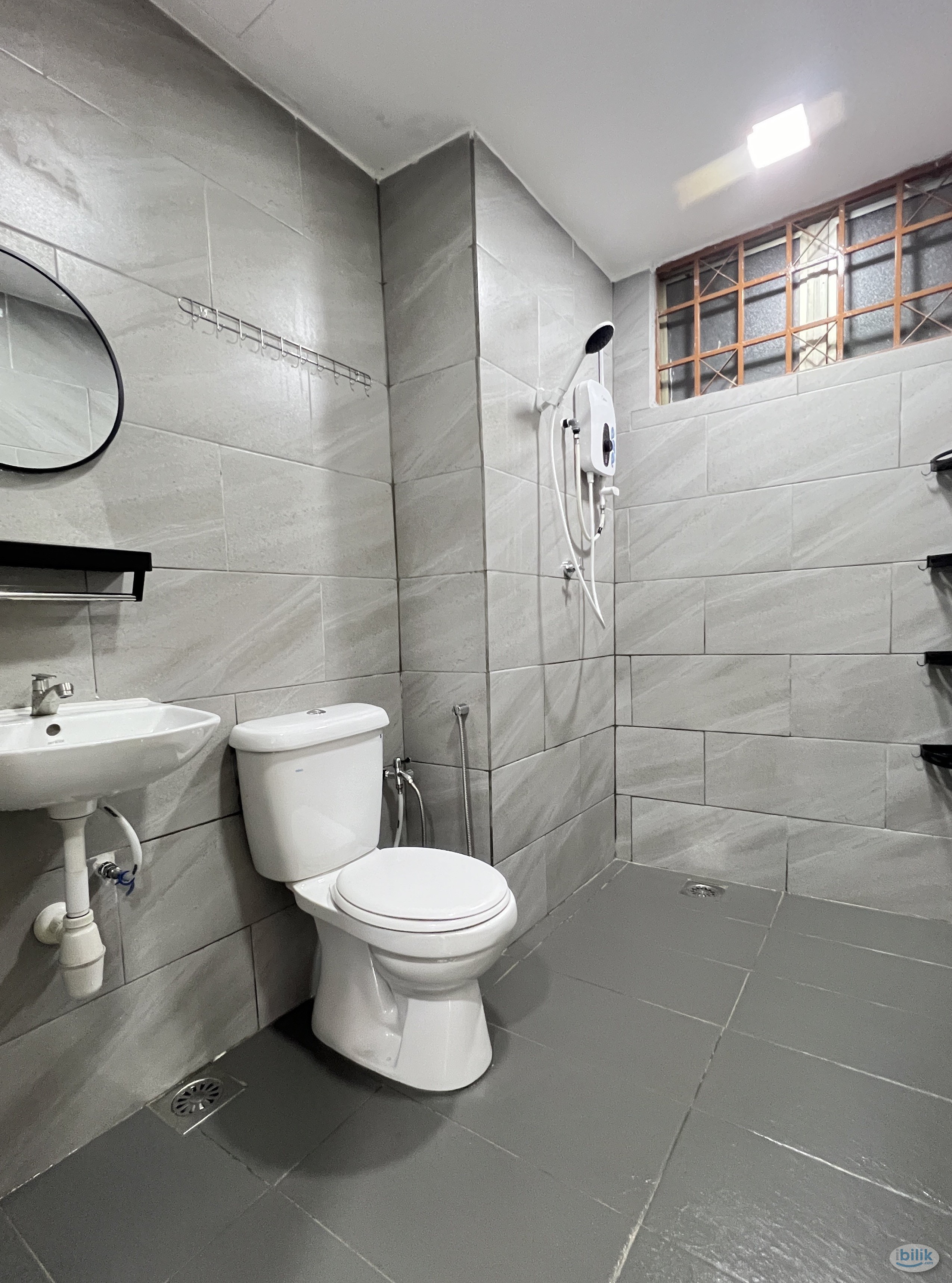 Newly Renovated Fully Furnished Middle Bedroom at Bukit OUG Condo, Bukit Jalil Awan Besar LRT Station - Image 3