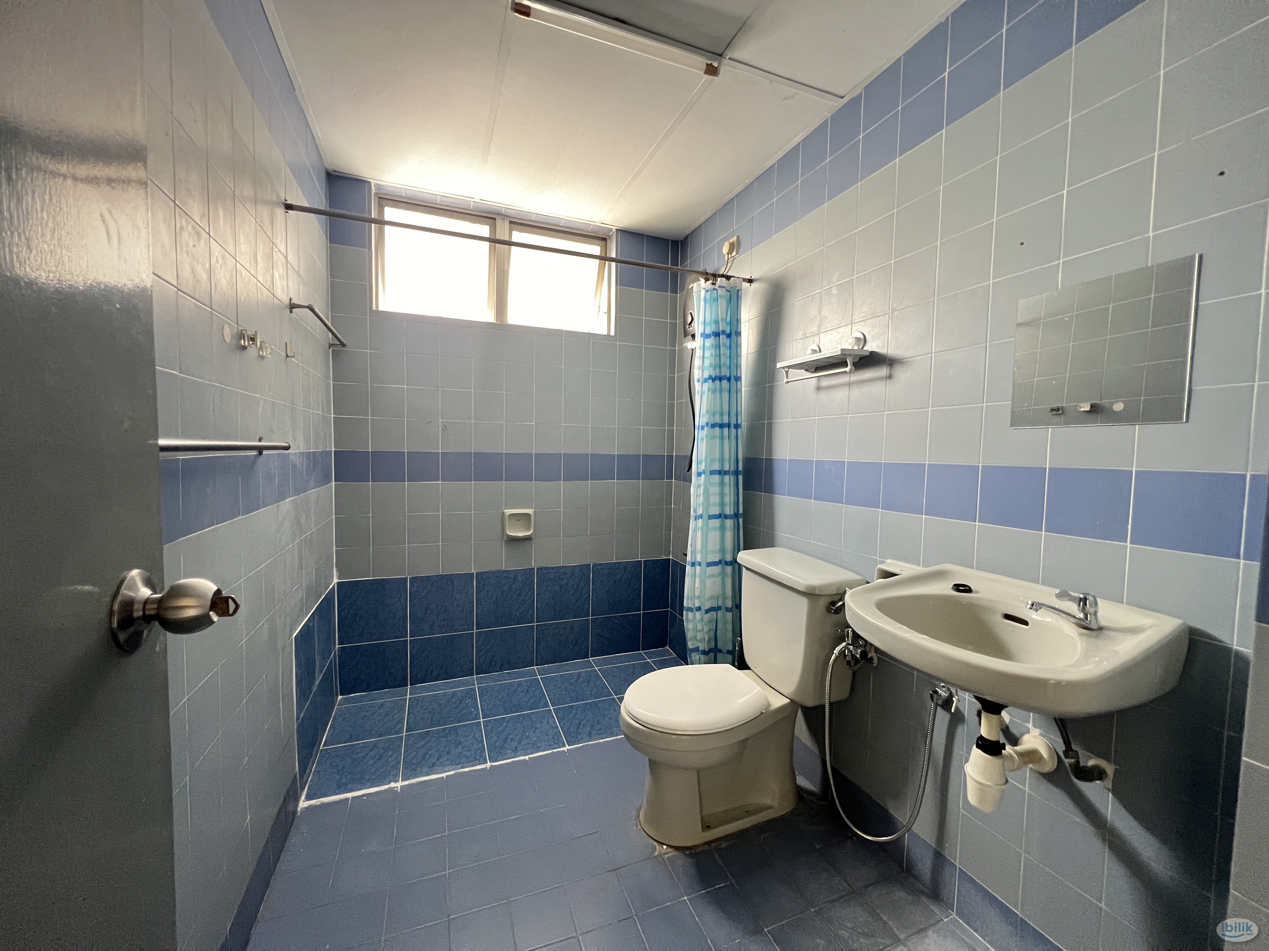 Newly Renovated Fully Furnished Mastsr Bedroom at Bukit OUG Condo, Bukit Jalil Awan Besar LRT Station - Image 3