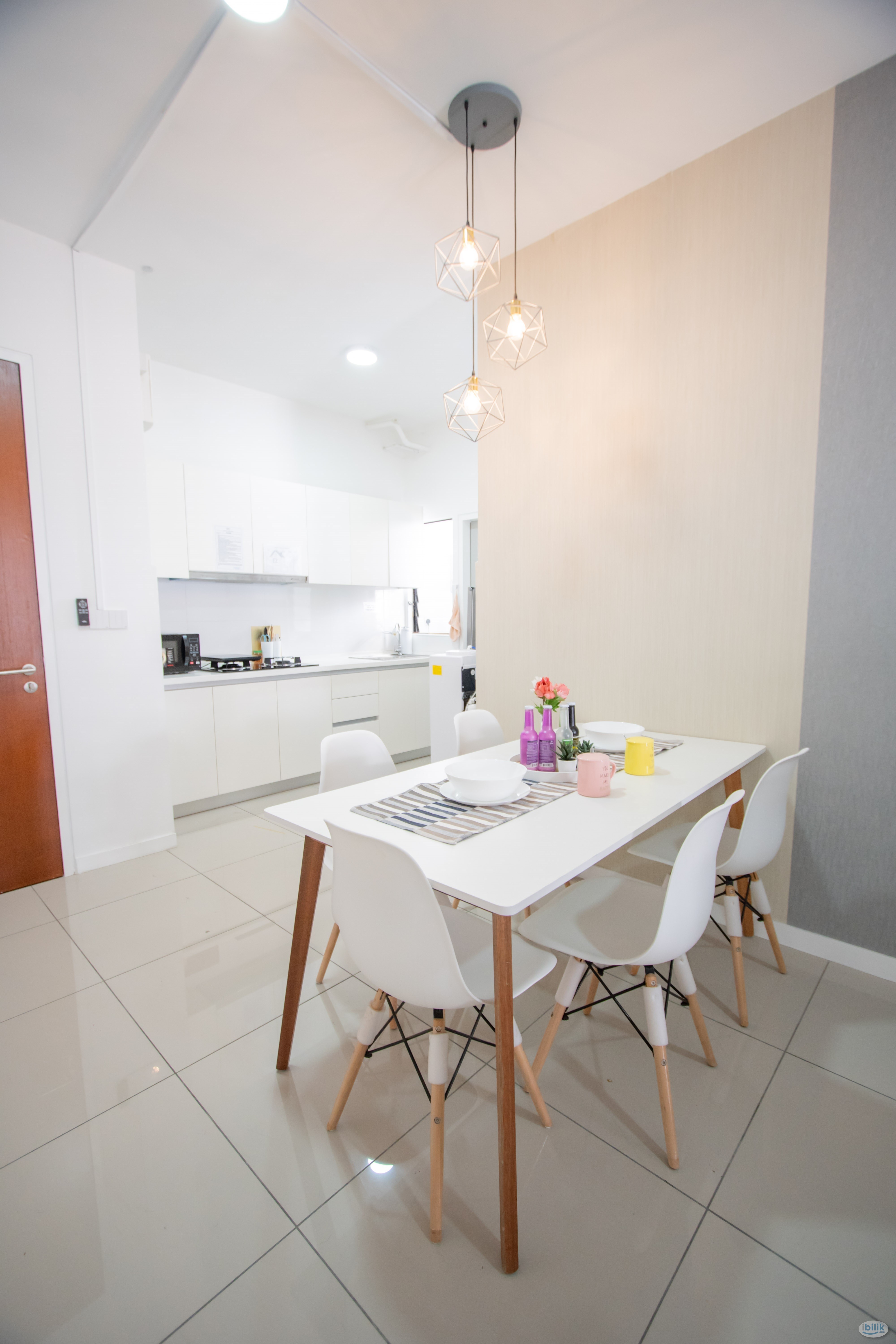 🔥PRIVATE BALCONY🔥FULLY FURNISHED single rooms for rent at Residensi Hijauan (The Greens @ Subang West), Shah Alam - Image 5