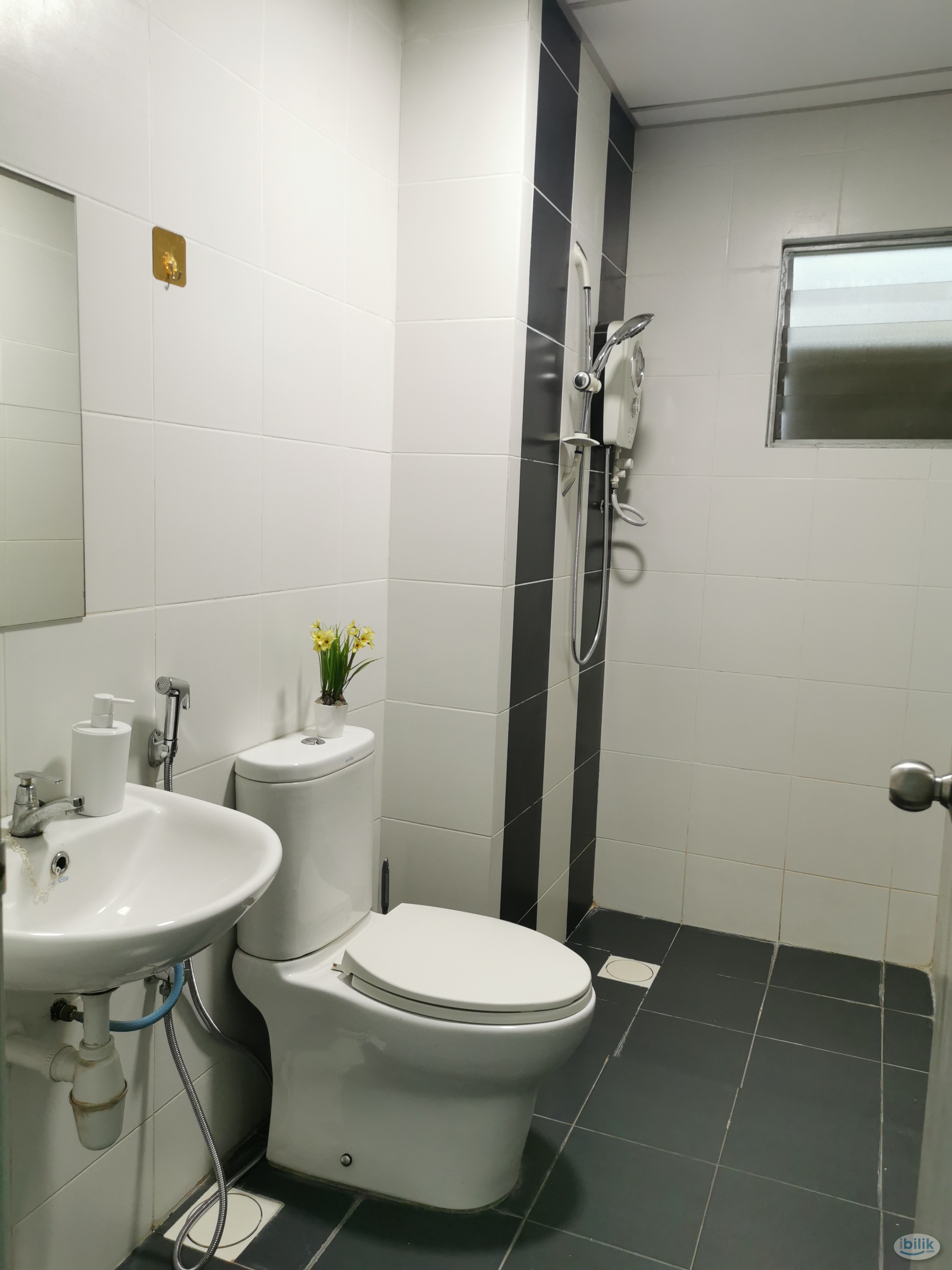 [female unit] Single Room at Kiara Residence 2, Bukit Jalil [walking distance LRT] - Image 3