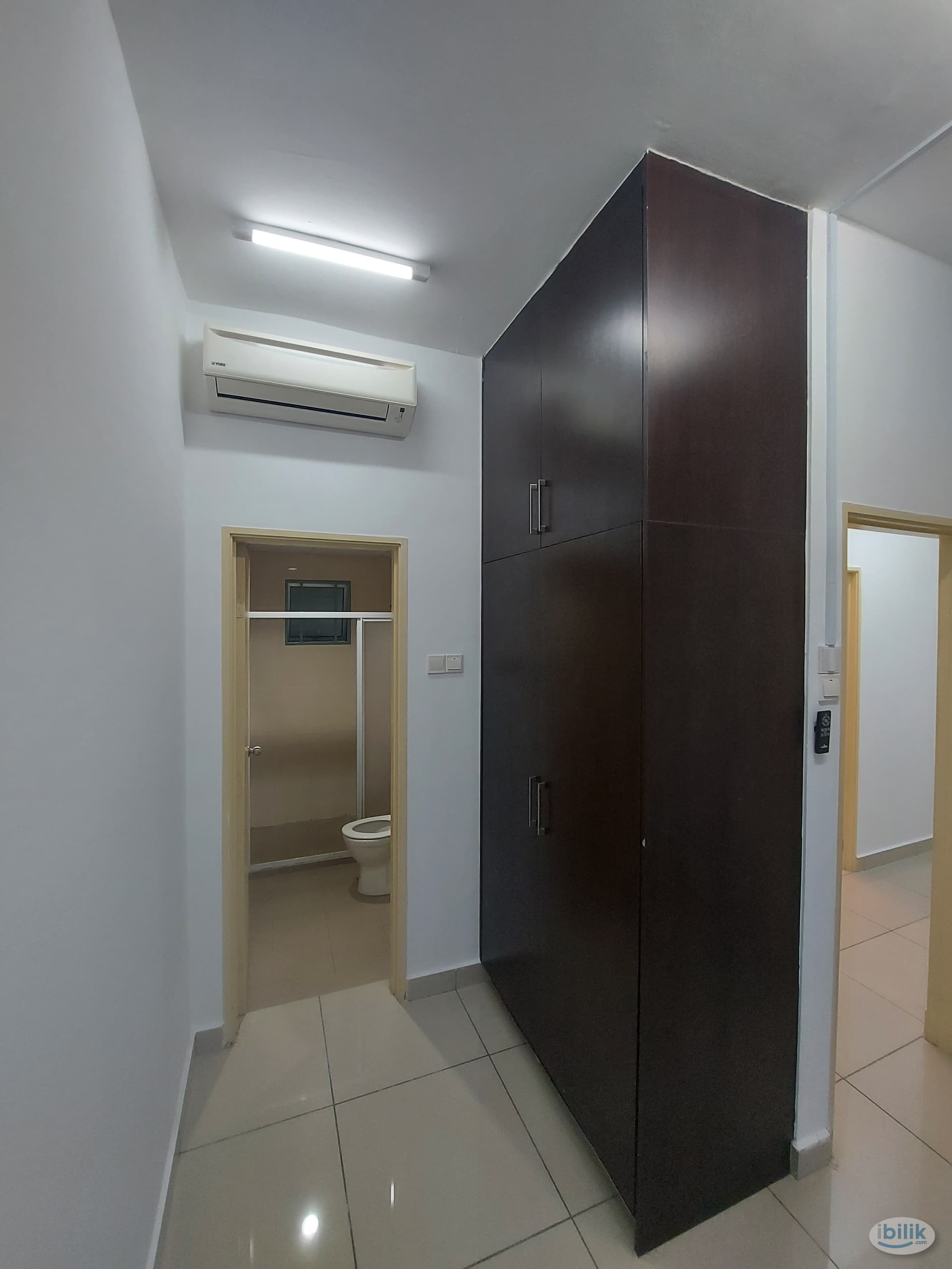 Master Room at OUG Parklane, Old Klang Road - Image 4