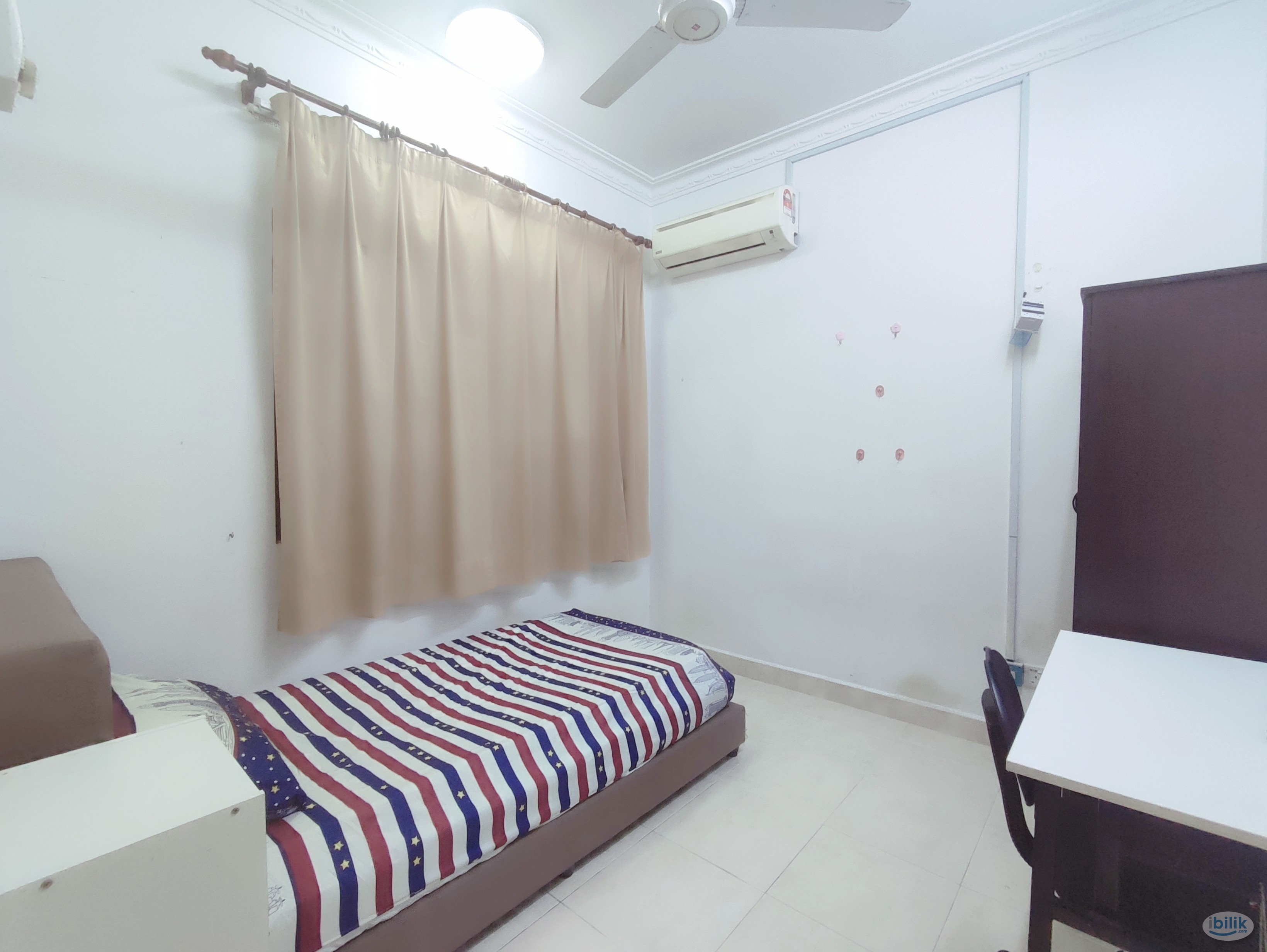 Female room at pelangi utama Condominium - Image 1