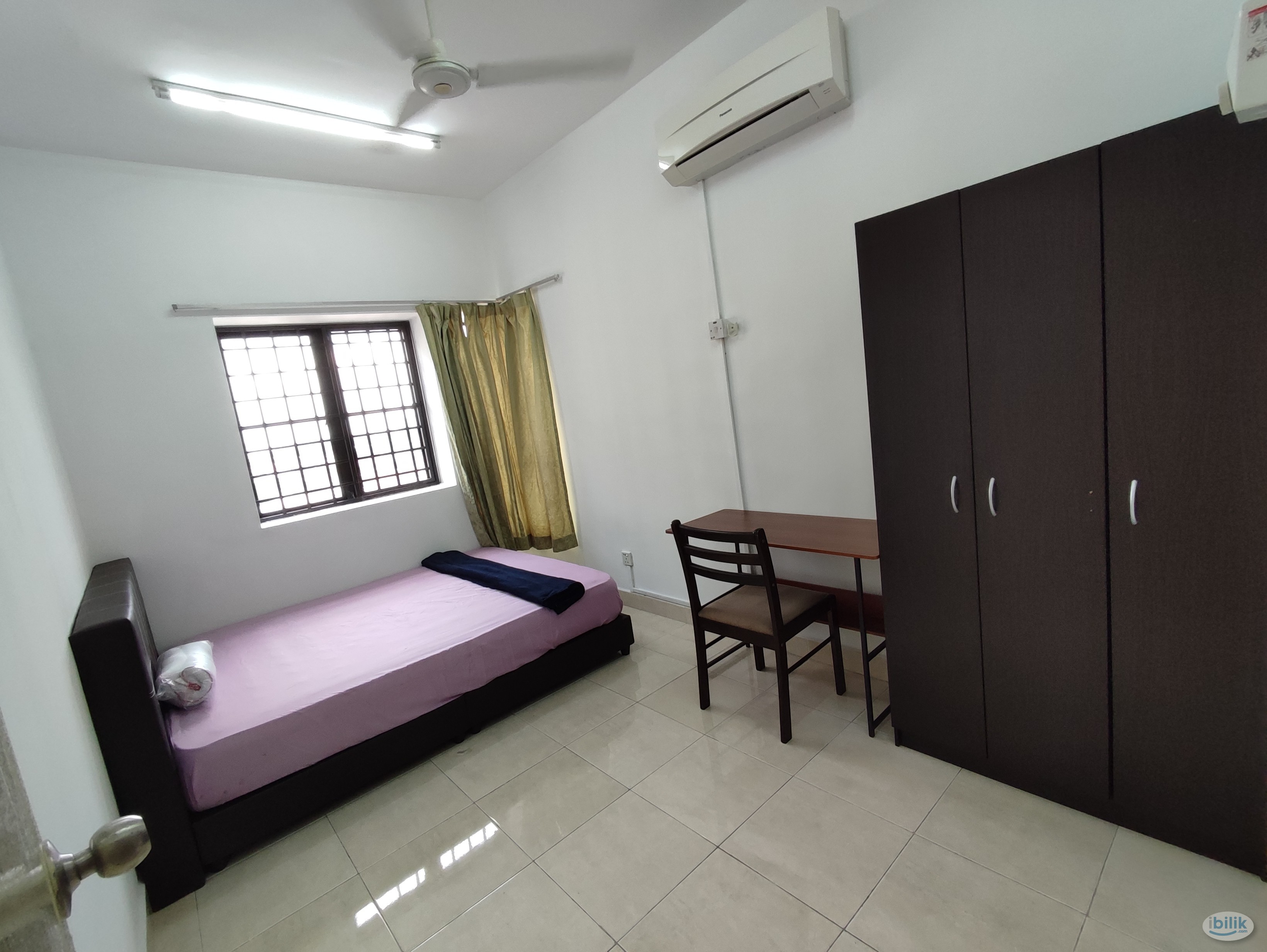 Female middle room at pelangi utama Condominium - Image 1
