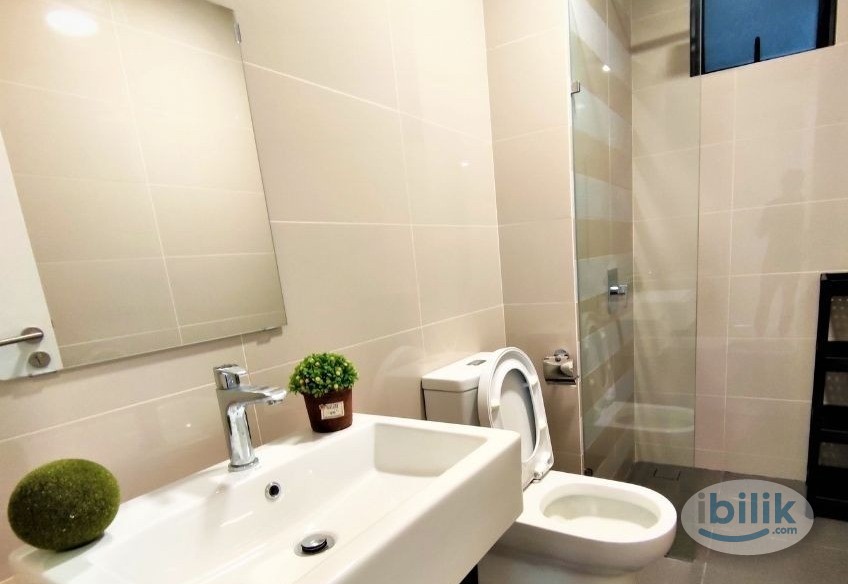 Middle Room at United Point Residence, Kepong - Image 2