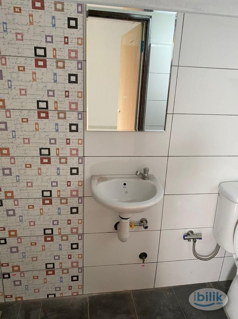 Tip Top Clean Master Room at Kulim, Kedah - Image 1