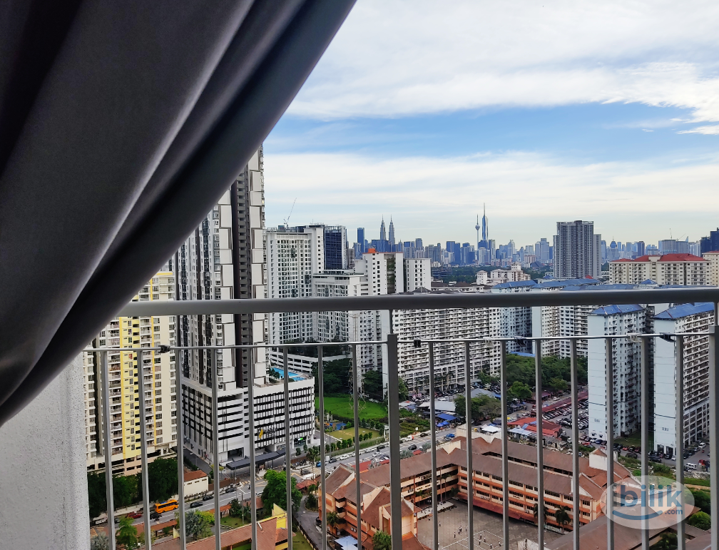 Master Room at PV18 Residence Platinum Lake City, Setapak - Image 4
