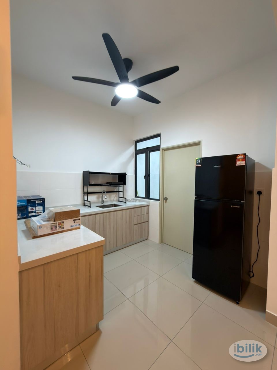 Residensi Topaz_R2 Medium Room_Female - Image 3