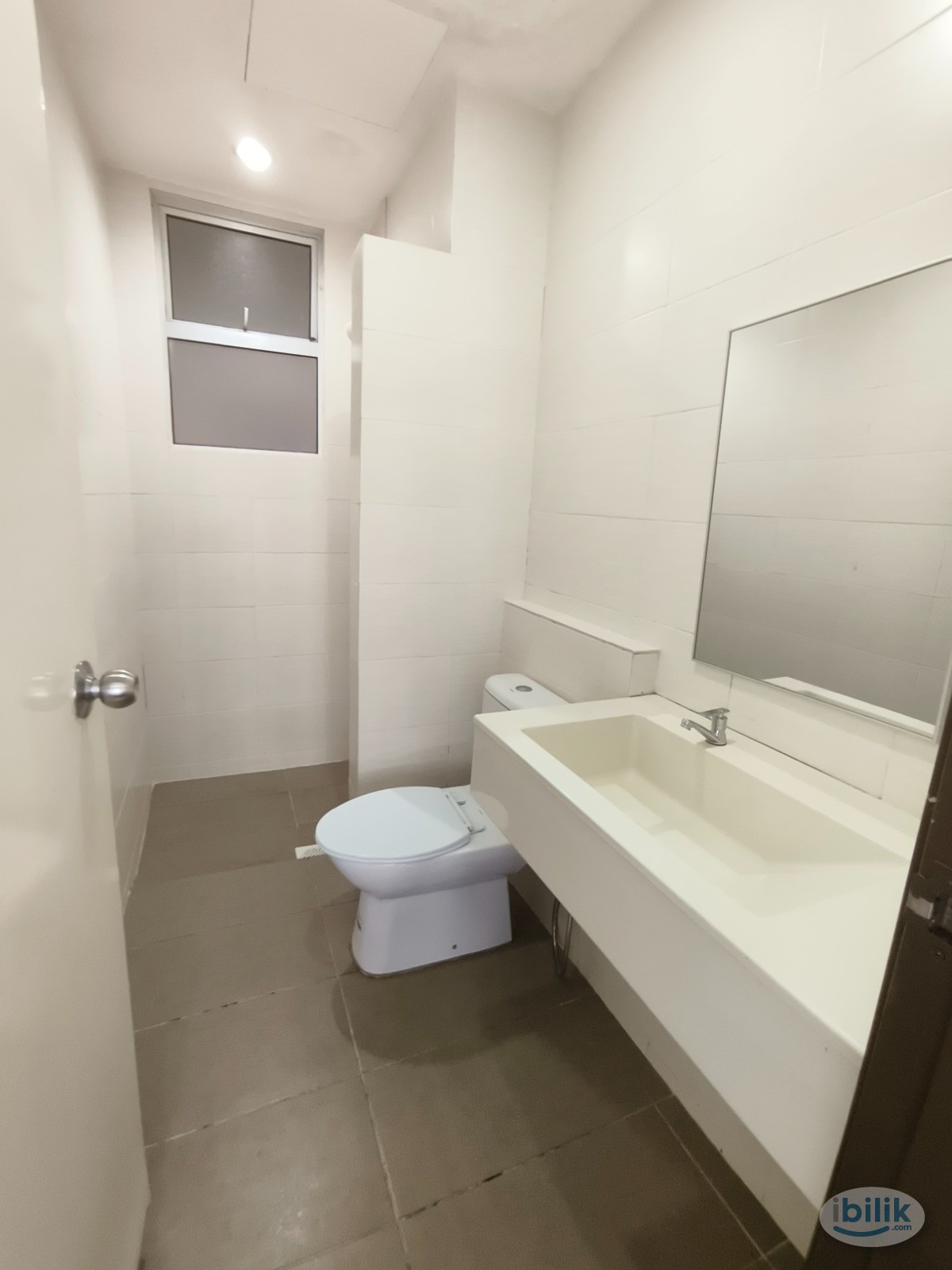 Master Room at Platinum Lake PV20, Setapak - Image 2