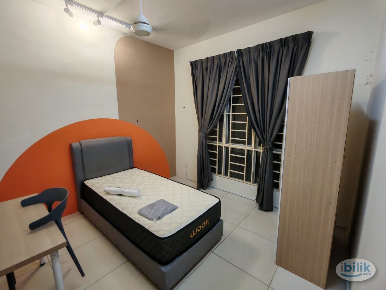 Master Room at Platinum Lake PV20, Setapak - Image 4