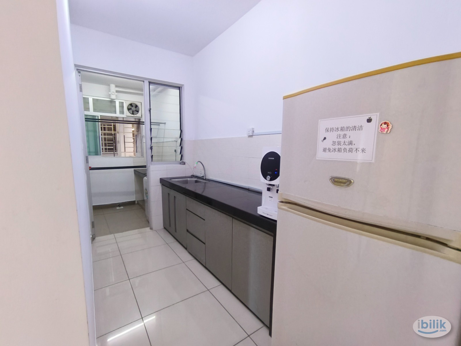 Master Room at Platinum Lake PV21, Setapak - Image 3
