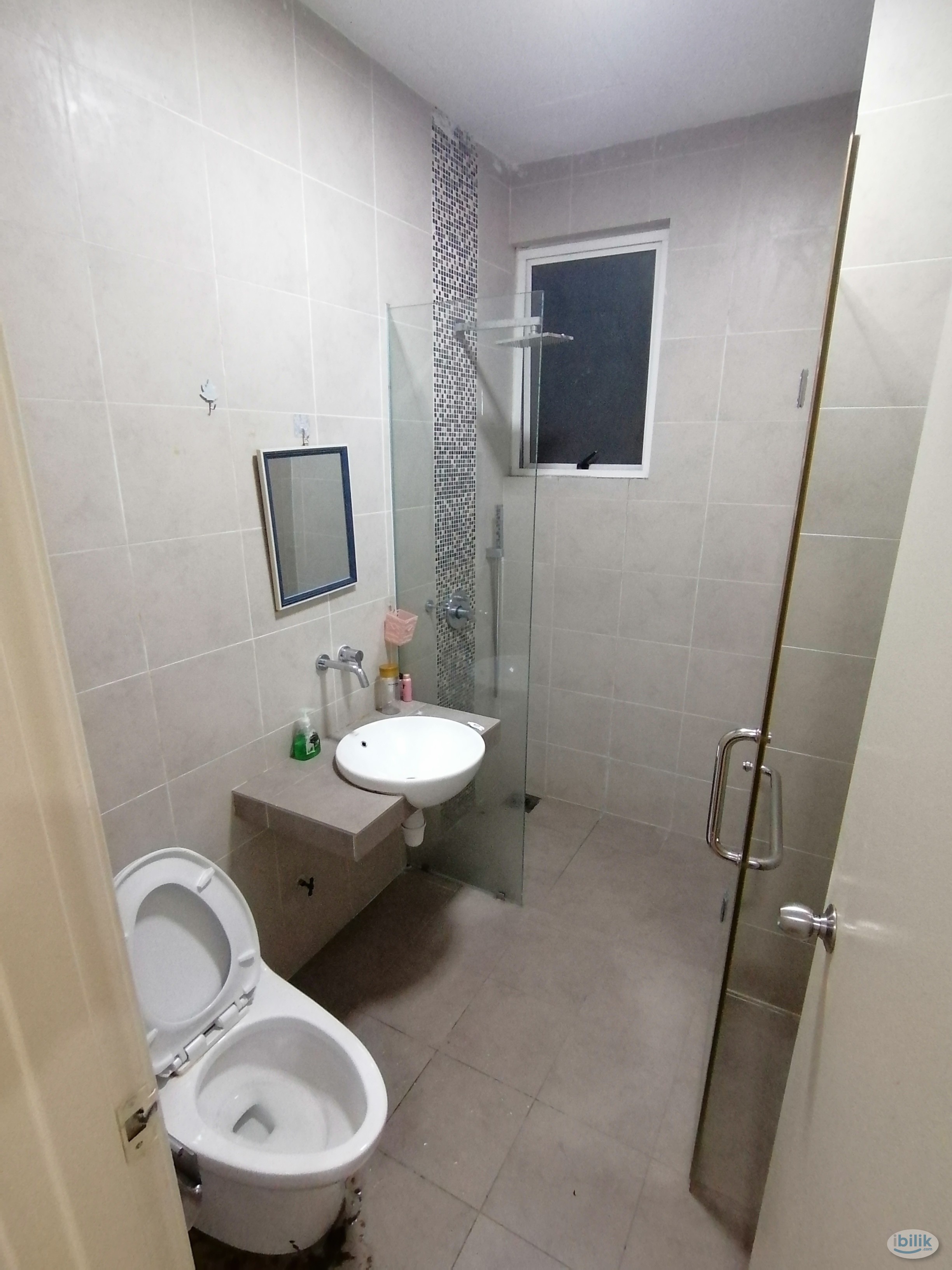 ==Limited Unit==Master Bedroom for rent at👉 8 Petaling Condominium - Image 3