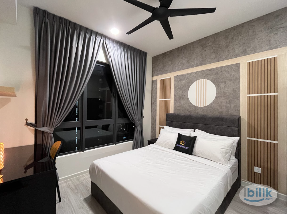 Master Room at Meta Residences Putra Permai, Seri Kembangan - Image 3