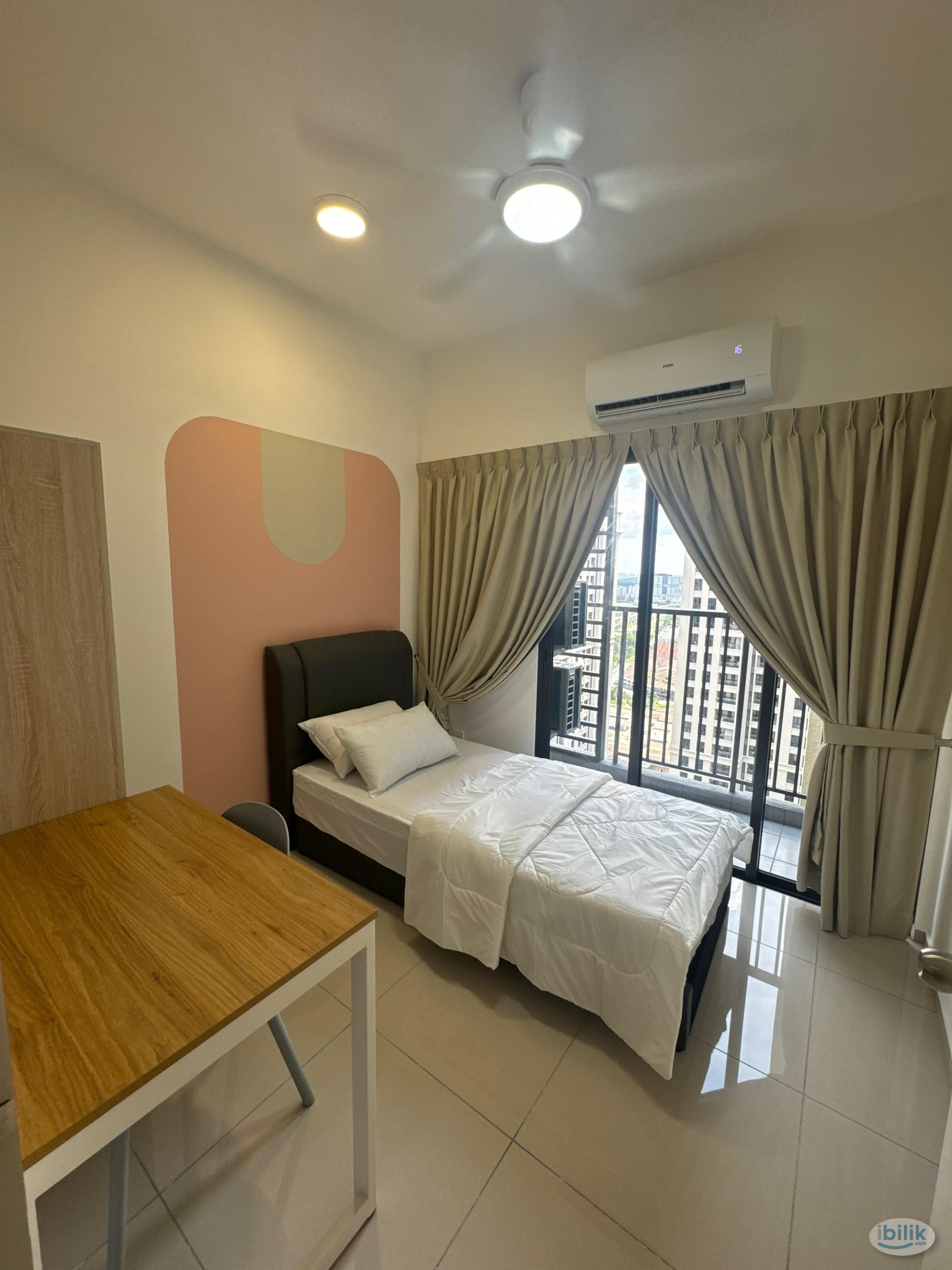 Single Room @ One Equine (Fully Furnished unit) Seri Kembangan - Image 3