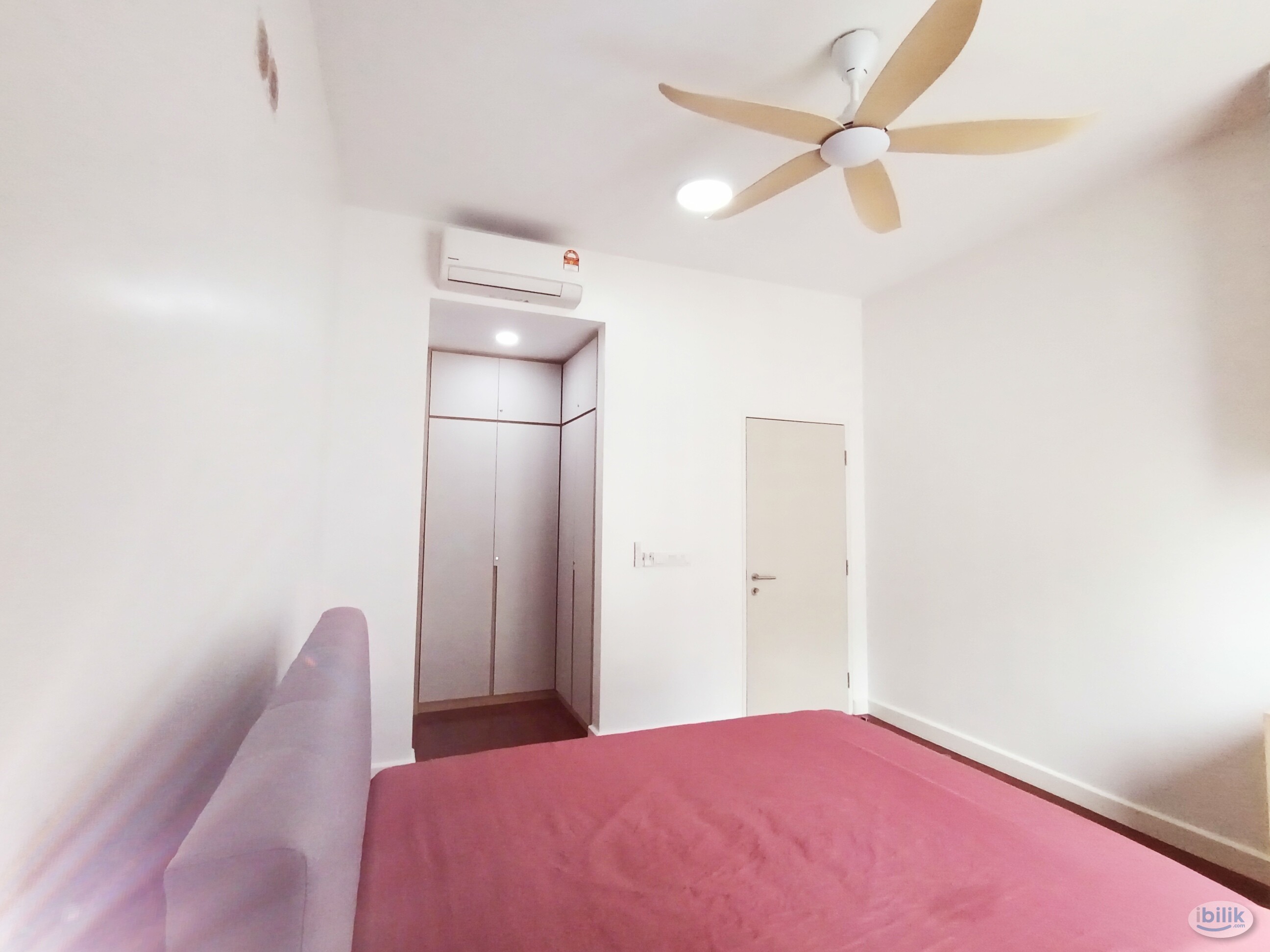 Master Room at Batu Uban, Penang - Image 2