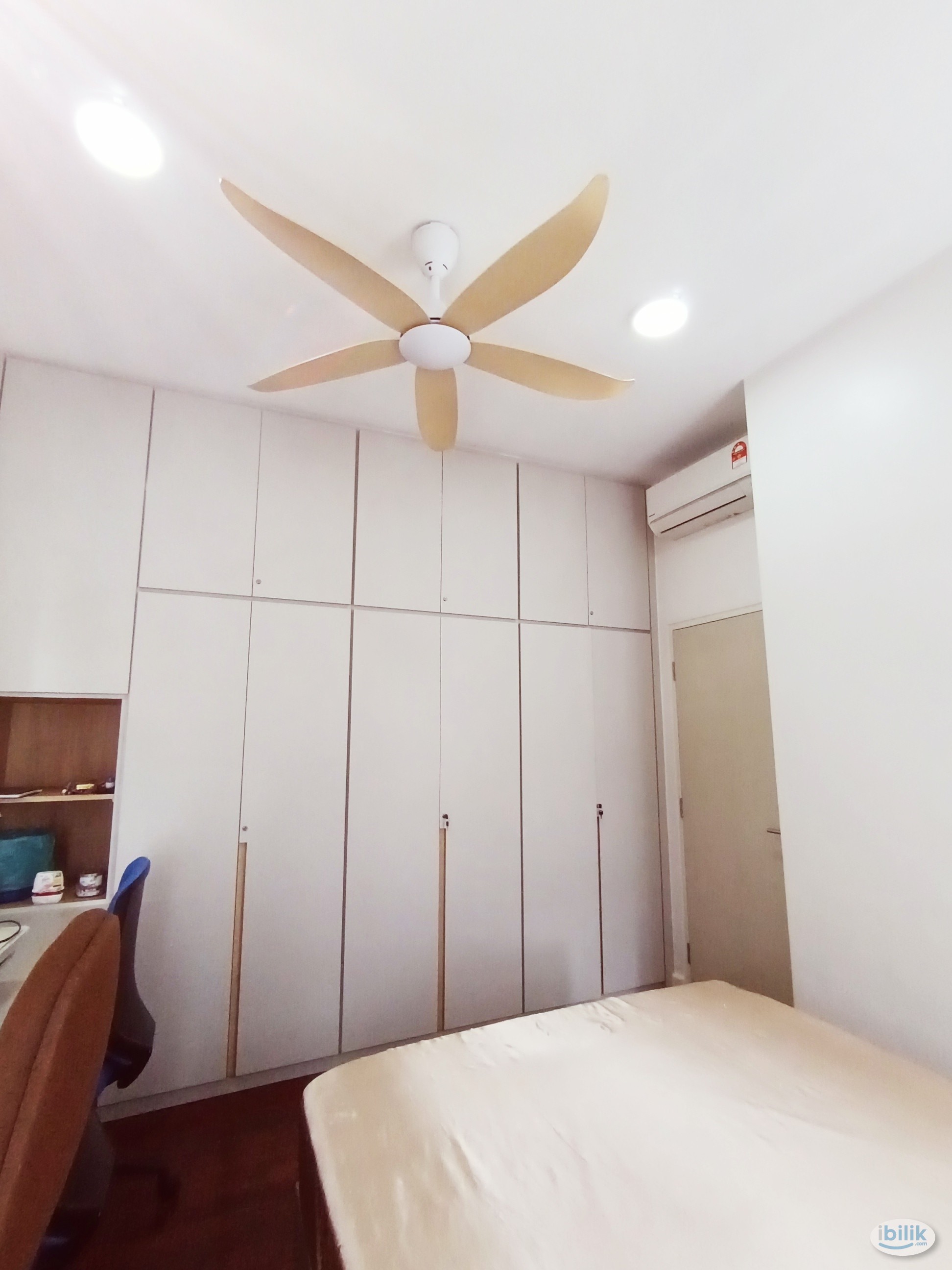 Middle Room at Batu Uban, Penang - Image 1