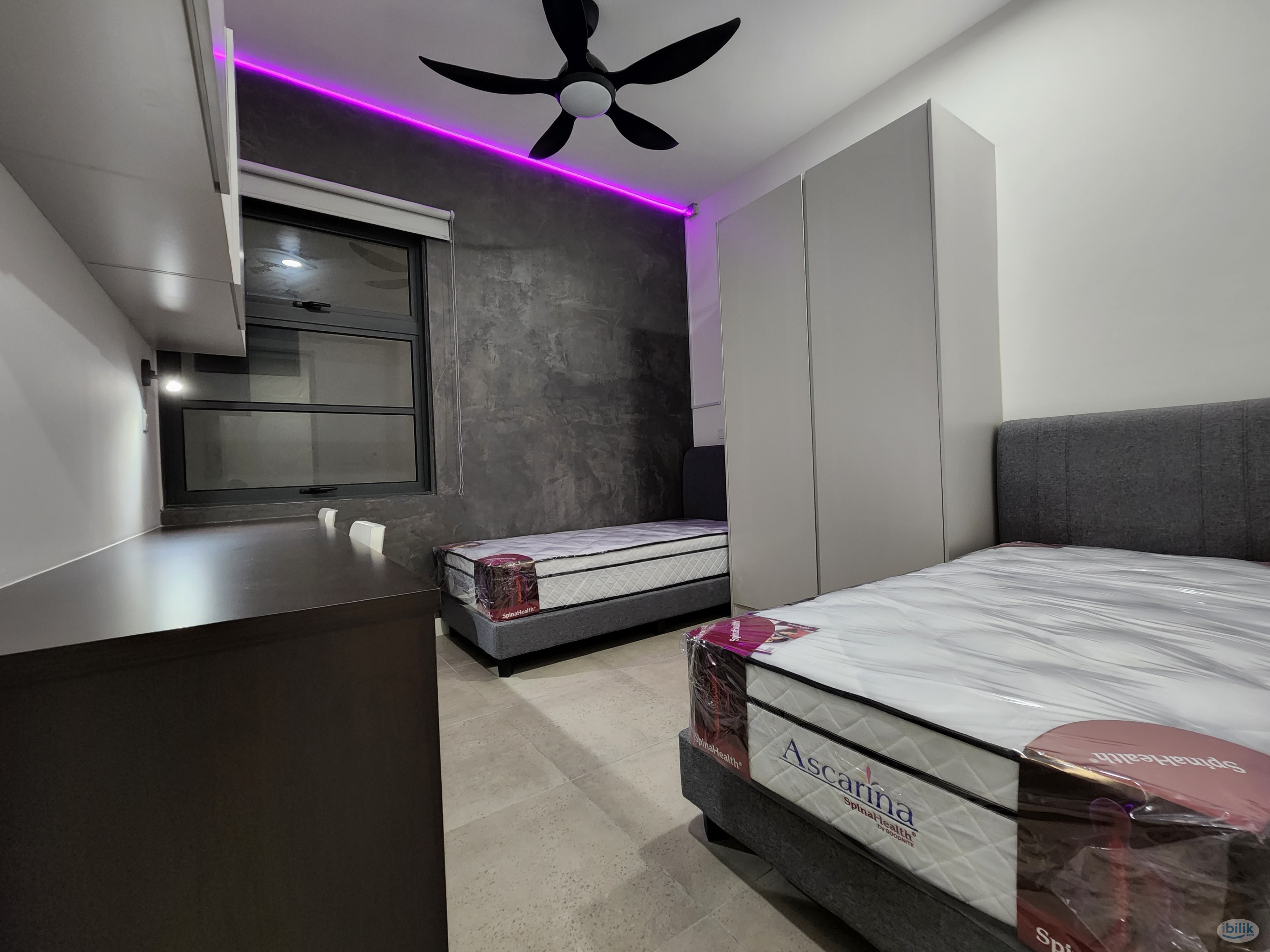 Middle Room at Union Suites @ Bandar Sunway, Selangor [MALE Only] - Image 4