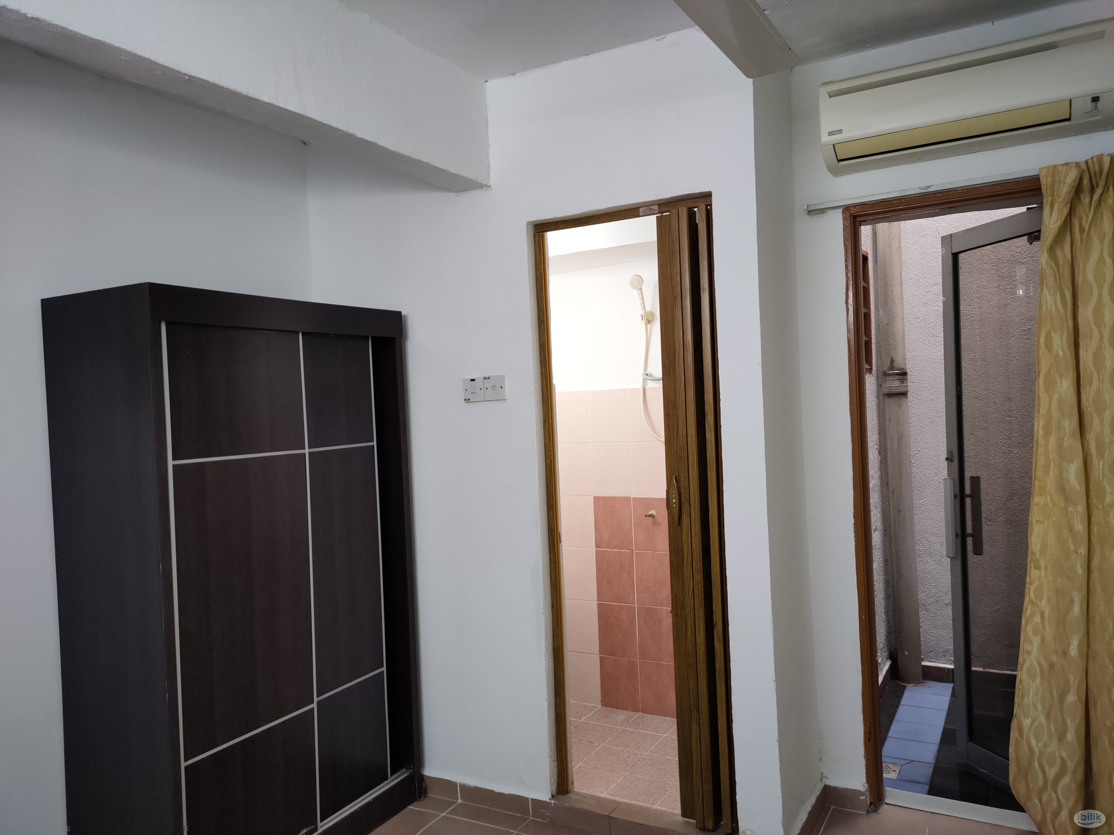 SS15 opposite Subang Parade, Single room with private bath posted by owner - Image 3