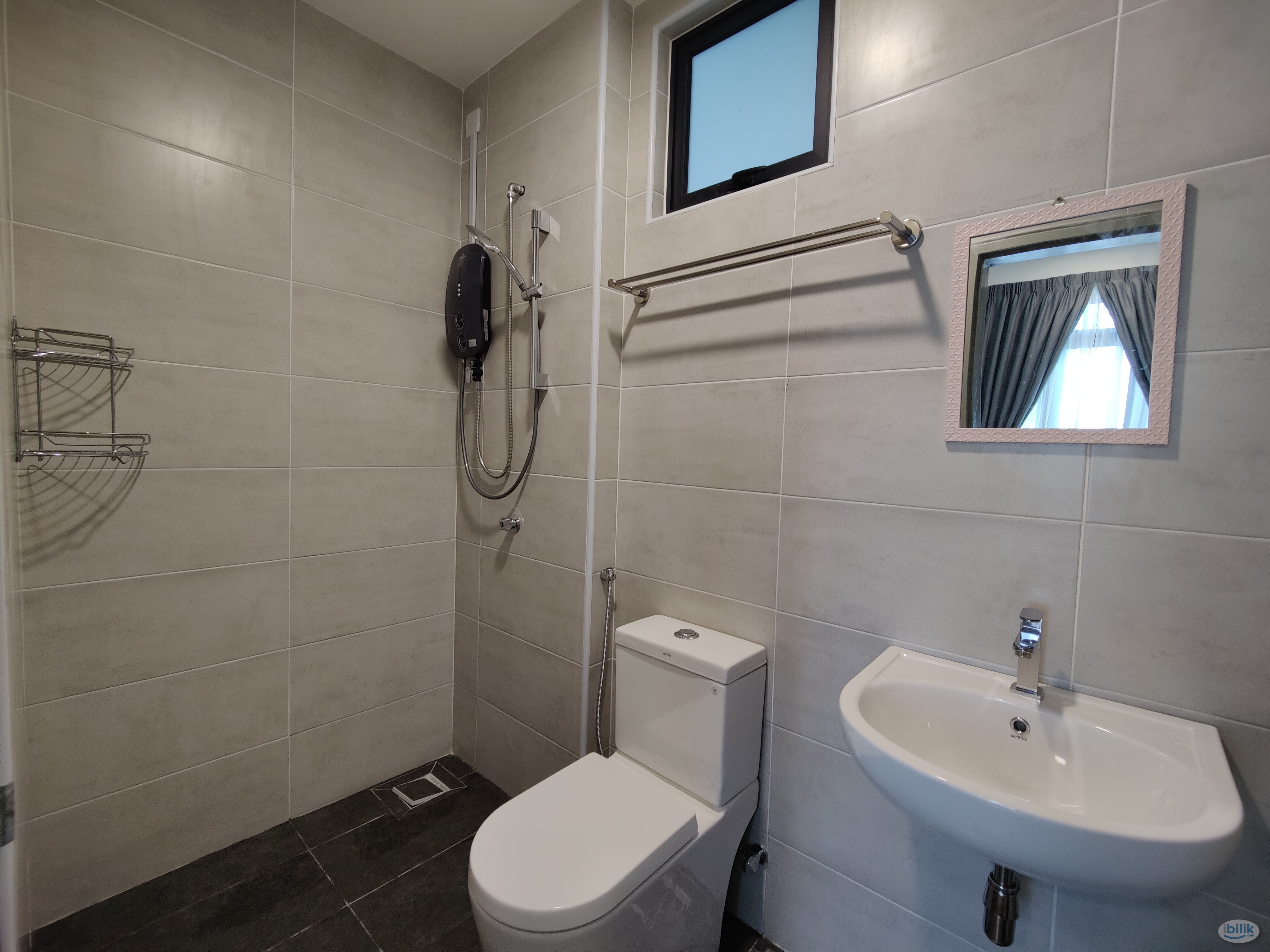 B11 Parkland Residence Cheras South,Female Unit,Master Room With Bathroom,Free WiFi,Walking Distance To MRT Batu 11 Cher - Image 5