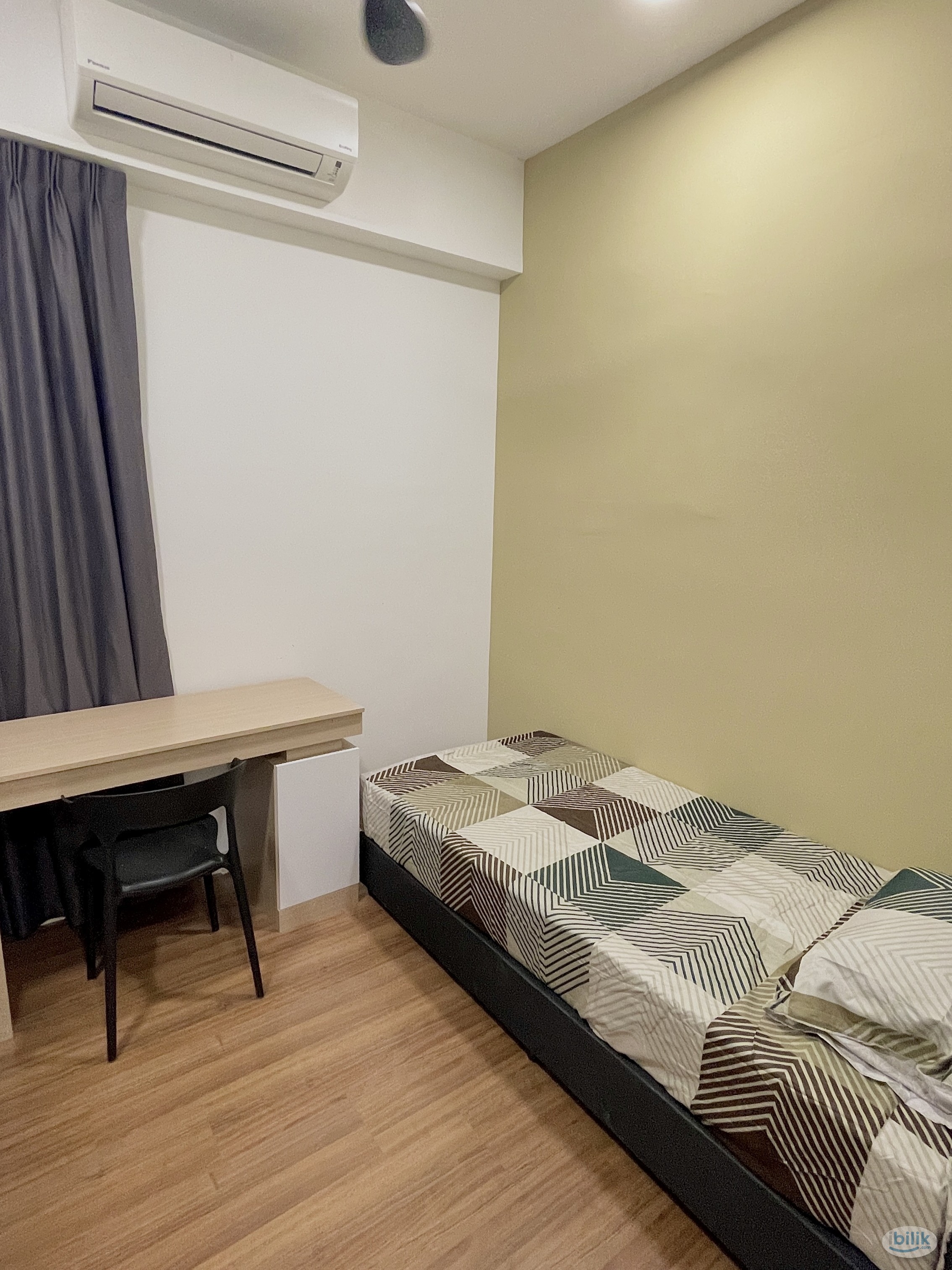 5 MINS WALK TO MRT MALURI🚇READY TO MOVE IN❗Single Room at M Vertica KL City Residences, Cheras - Image 1