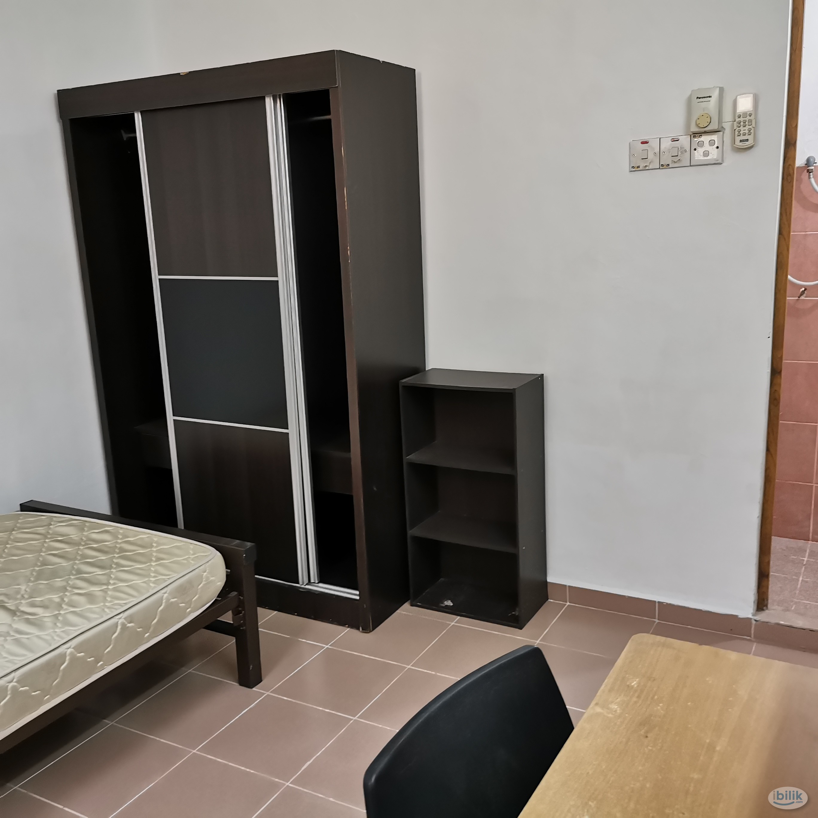 SS15 house facing Subang Jaya LRT / KTM station – own bath, room furnished posted by owner - Image 1