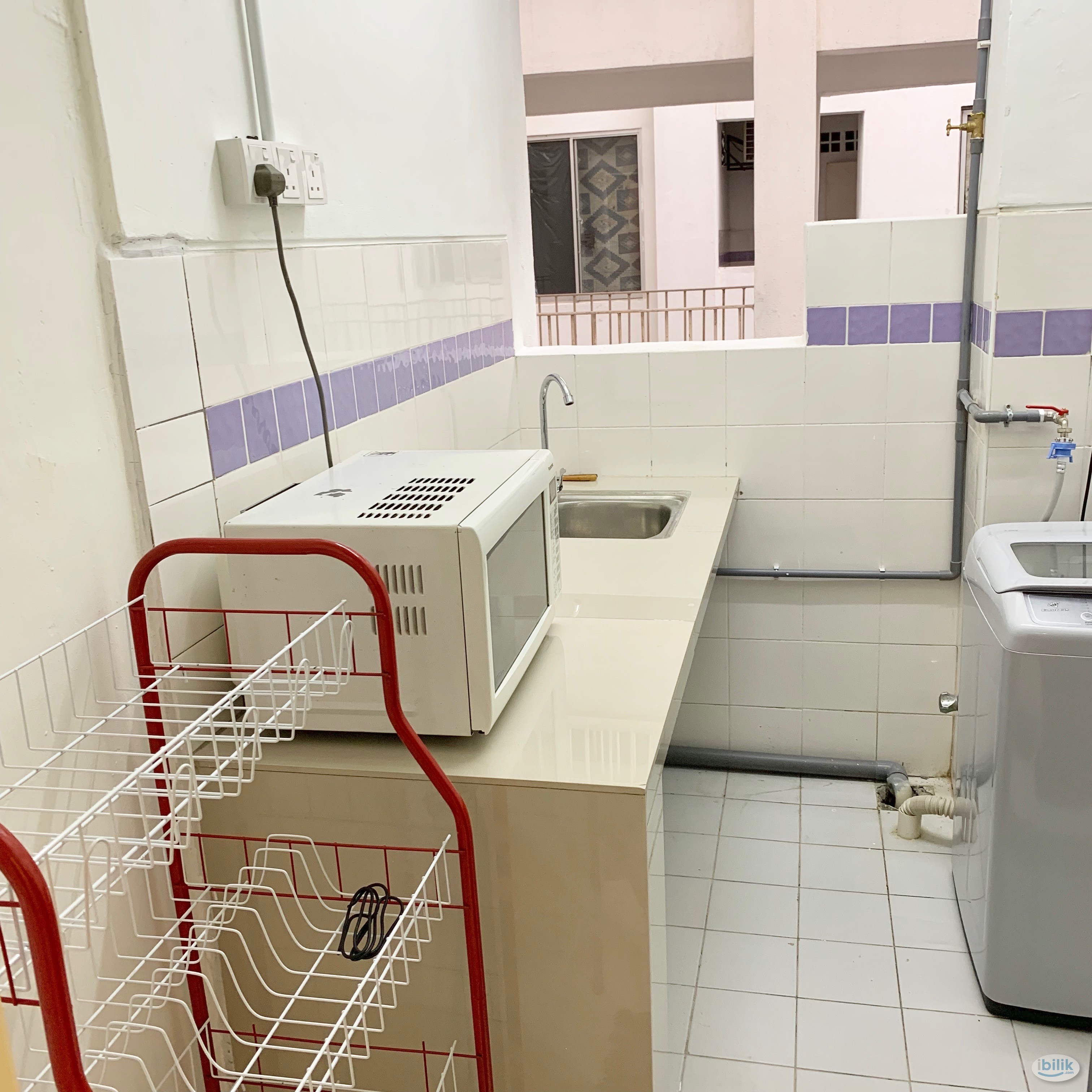 LOCAL FEMALE ONLY Single Room to rent at Cyberjaya, Selangor - Image 3