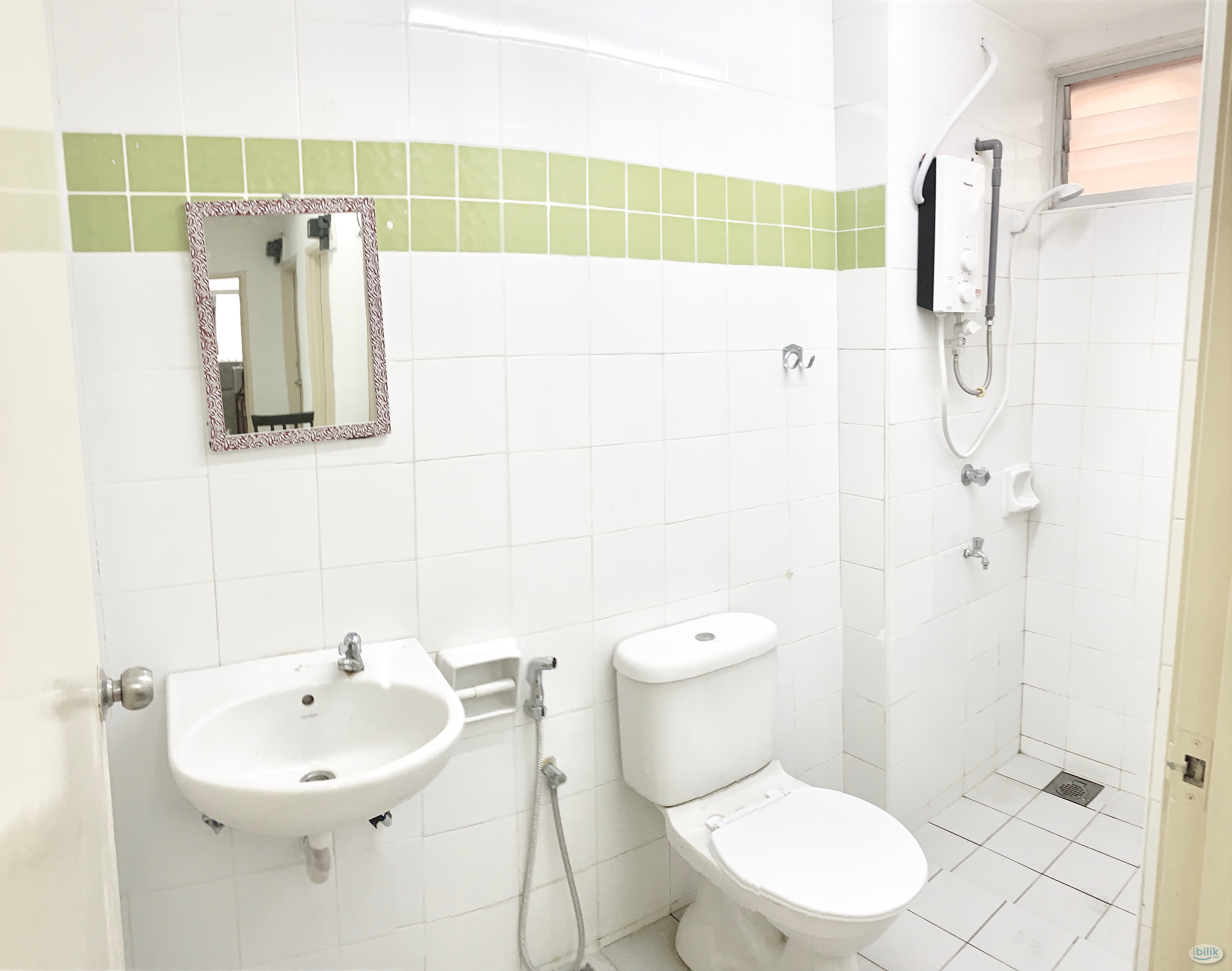 LOCAL FEMALE ONLY Single Room to rent at Cyberjaya, Selangor - Image 4