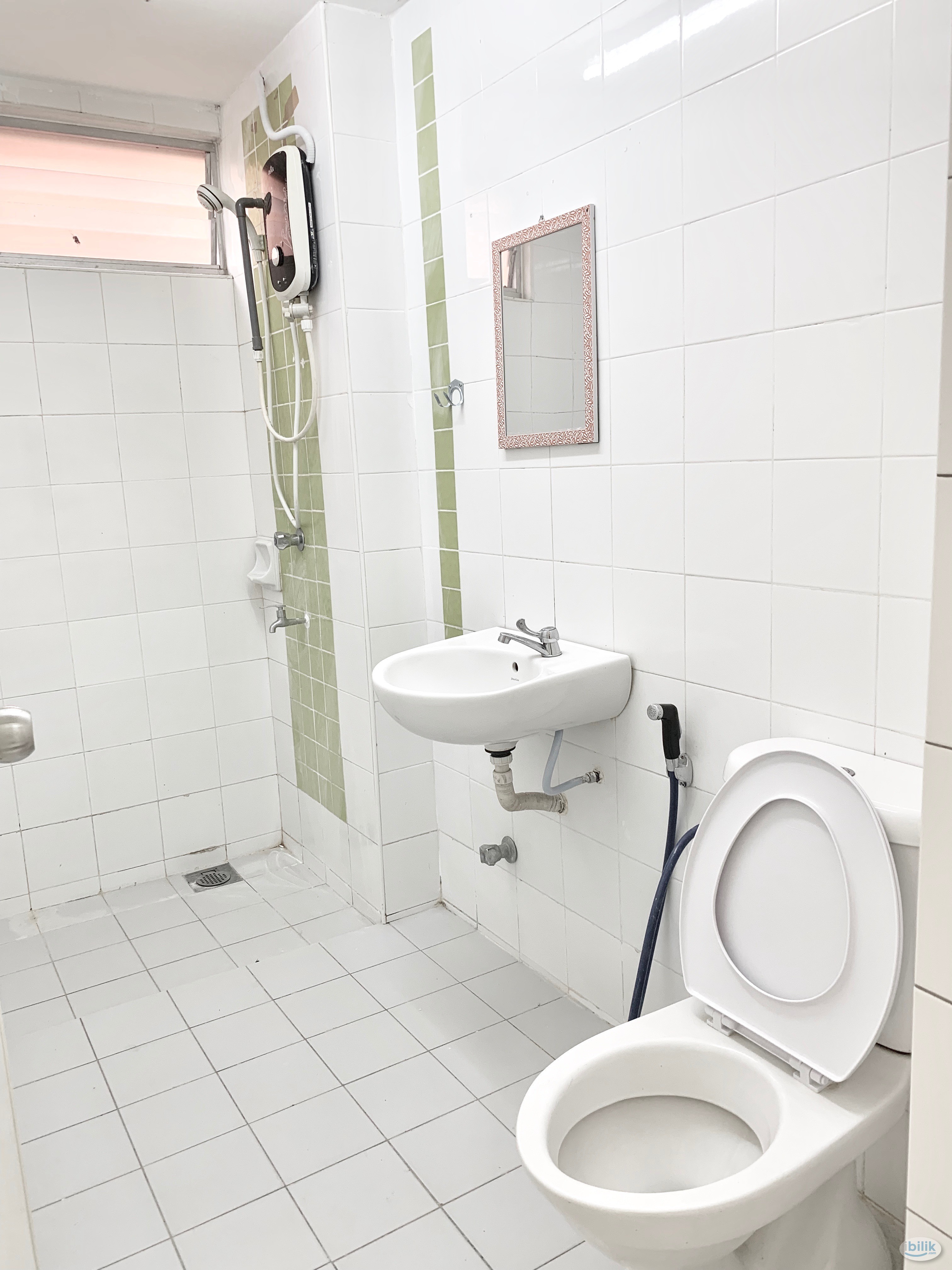 LOCAL FEMALE ONLY Single Room to rent at Cyberjaya, Selangor - Image 5