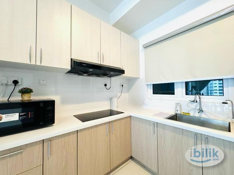 Bus to MRT. Condo, Middle Room at MRT Taman Equine, Seri Kembangan - Image 3