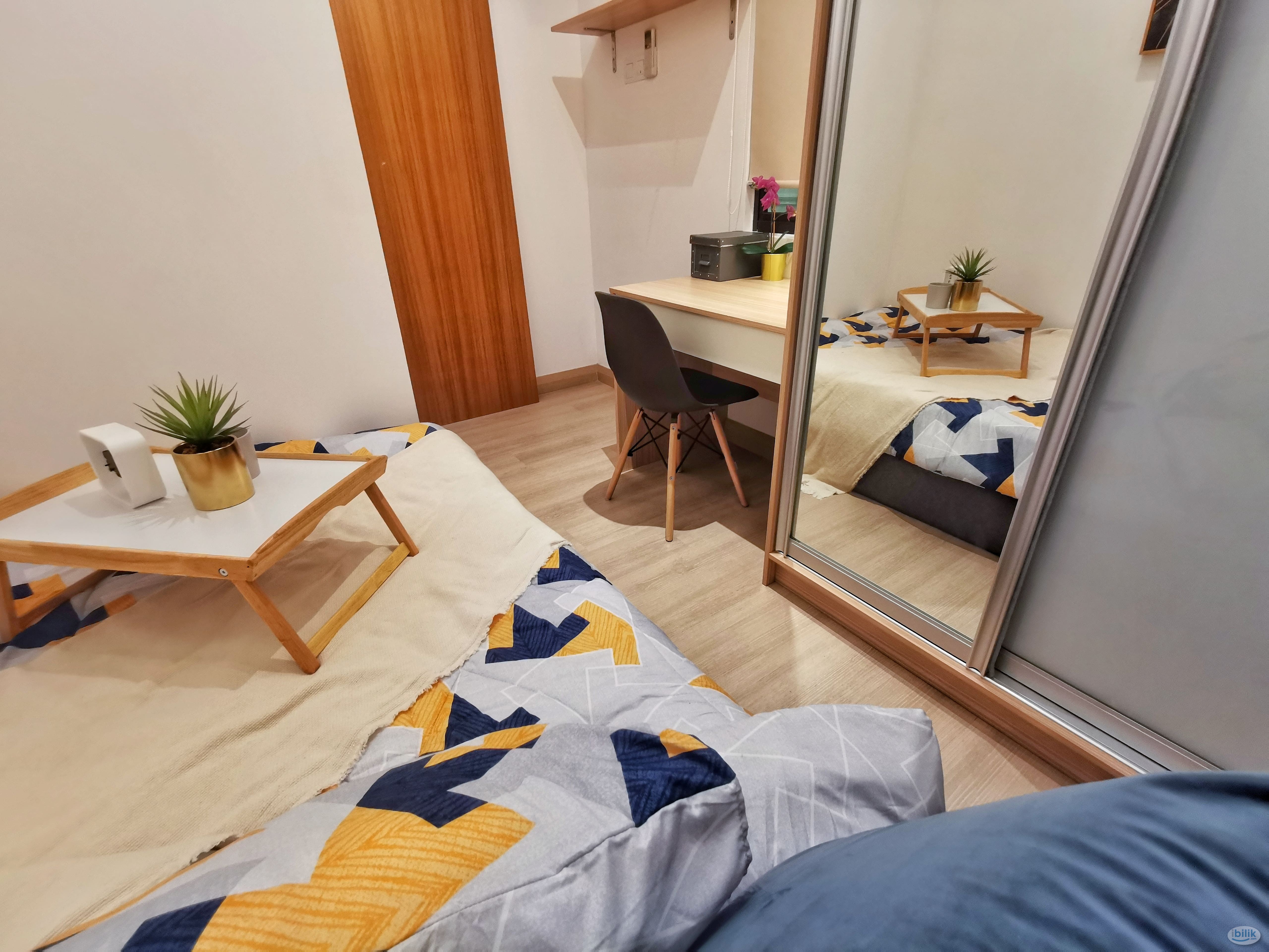 The Grand Subang SS13 Small BedRoom Fully Furnished Subang SS13 Sunway Monash INTI FREE WIFI - Image 3