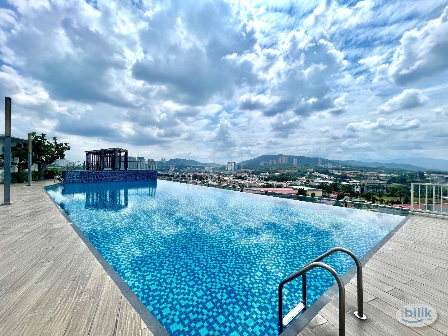 🌇 Wake up  to Style & Space in the Master Room - Cheras - Image 2