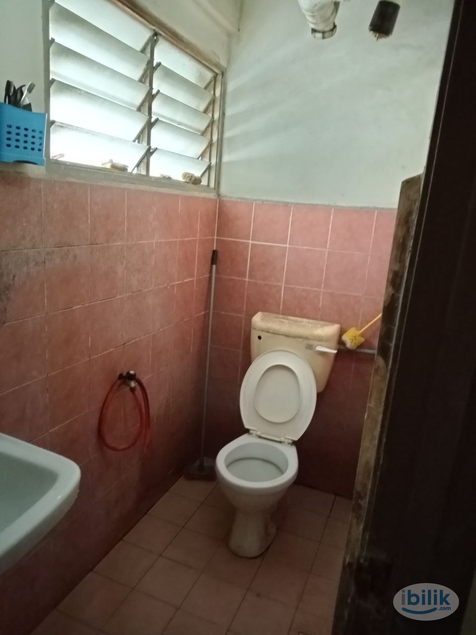 NON SHARING SINGLE ROOM SMALL SIZE - Image 5