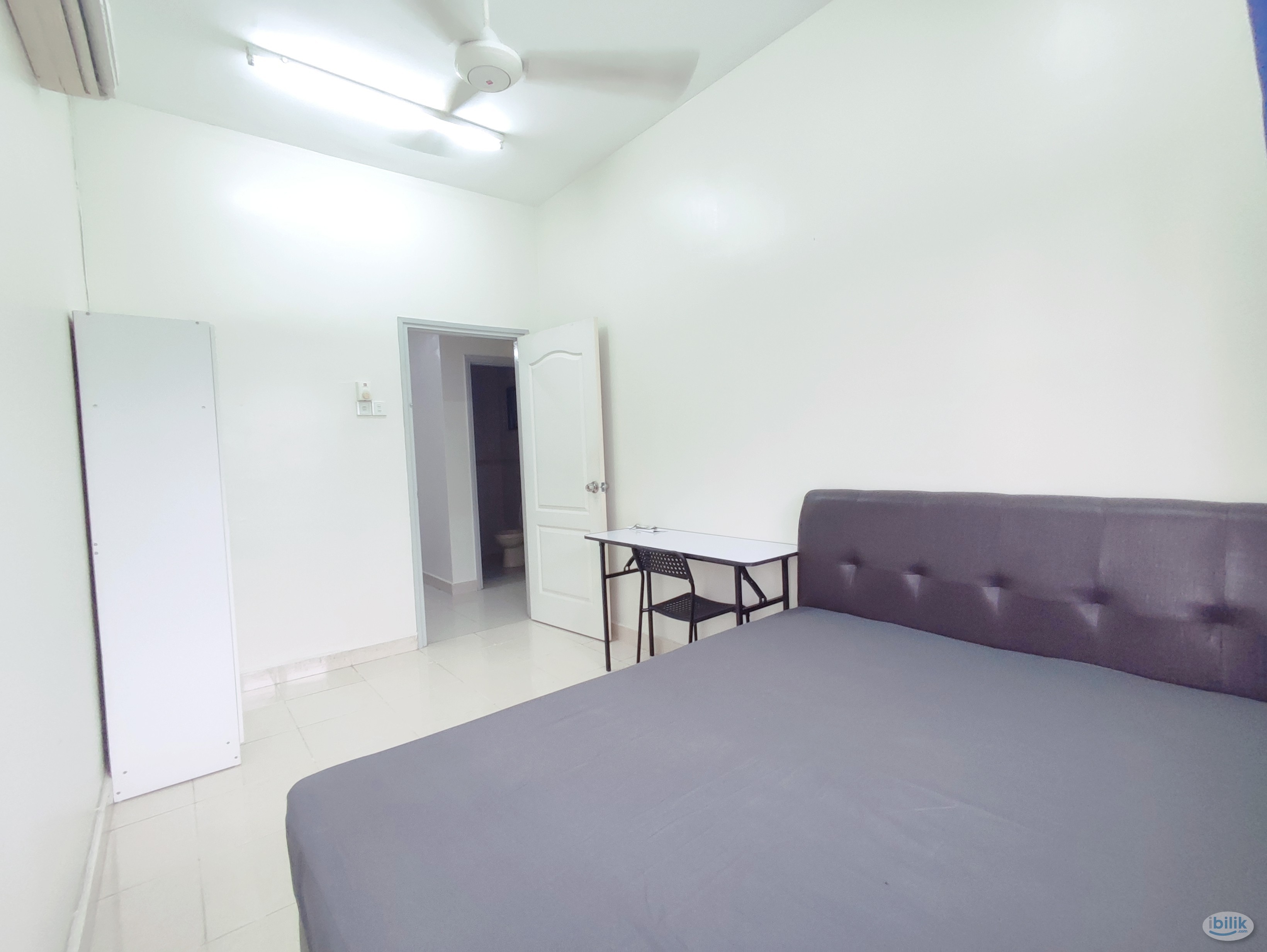 Female middle room at pelangi utama Condominium - Image 3
