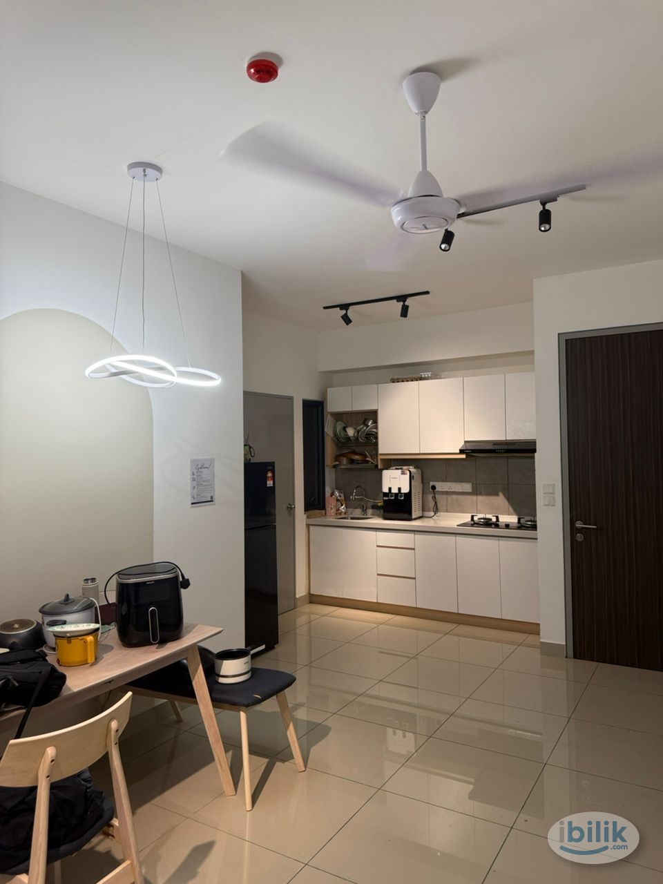 Single Room at M Vertica KL City Residences, Cheras - Image 1