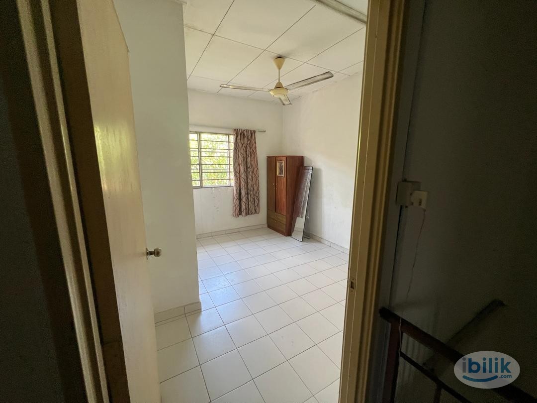 Single Room at Taman Damai Utama, Bandar Kinrara - Image 4