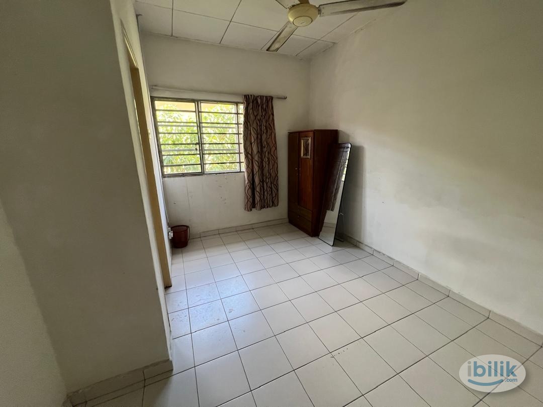 Single Room at Taman Damai Utama, Bandar Kinrara - Image 5