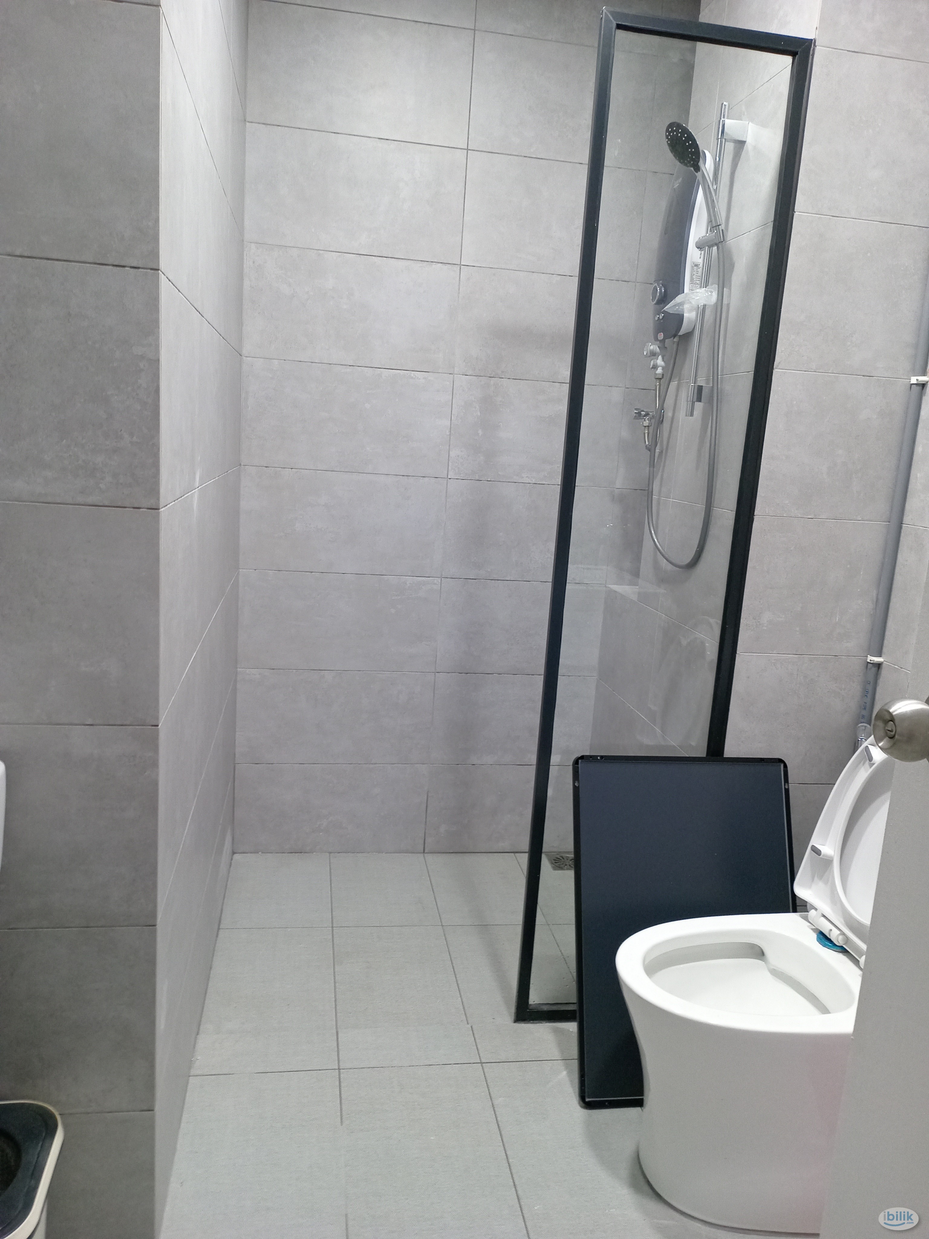 Cubic Botanical Pantai Full Furnish Single Room - Image 3