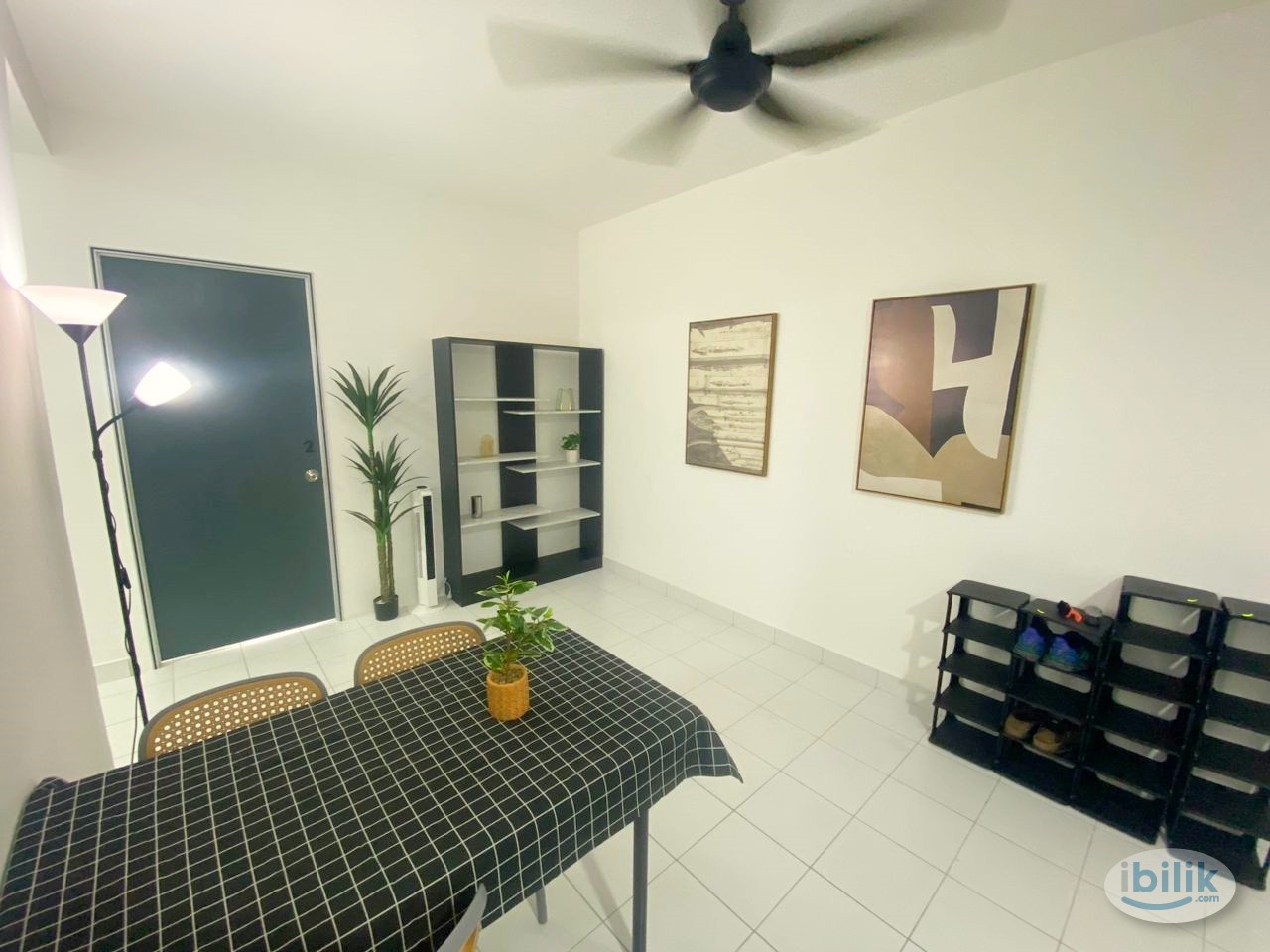 Master Room with attached Bathroom, Kiara Kasih Kondominium Mont Kiara - Image 3