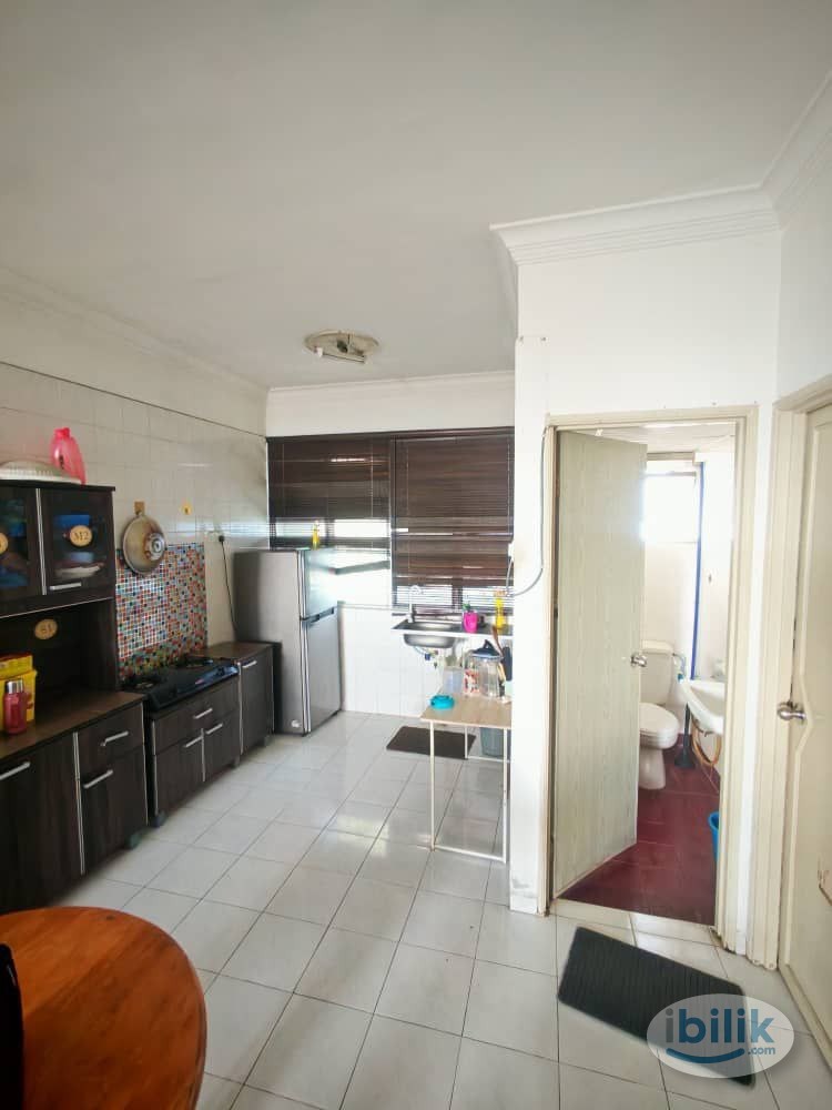 [Middle  Room / Couple] N Park Condominium, Batu Uban,USM,FIZ, Queensbay ,Bayan lepas Baru ,Gelugor - Image 4