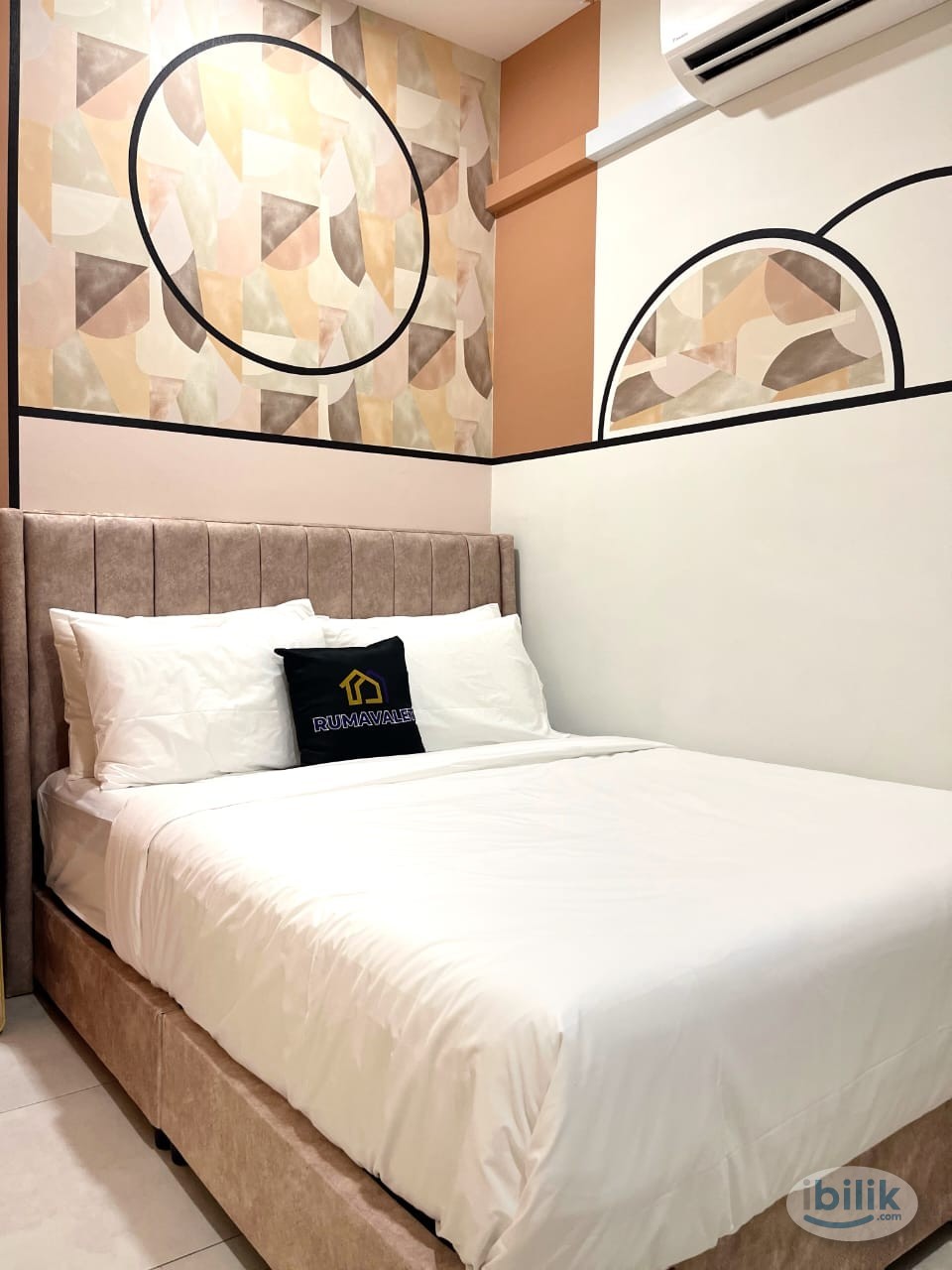 Middle Room at Meta Residences Putra Permai, Seri Kembangan - Image 4